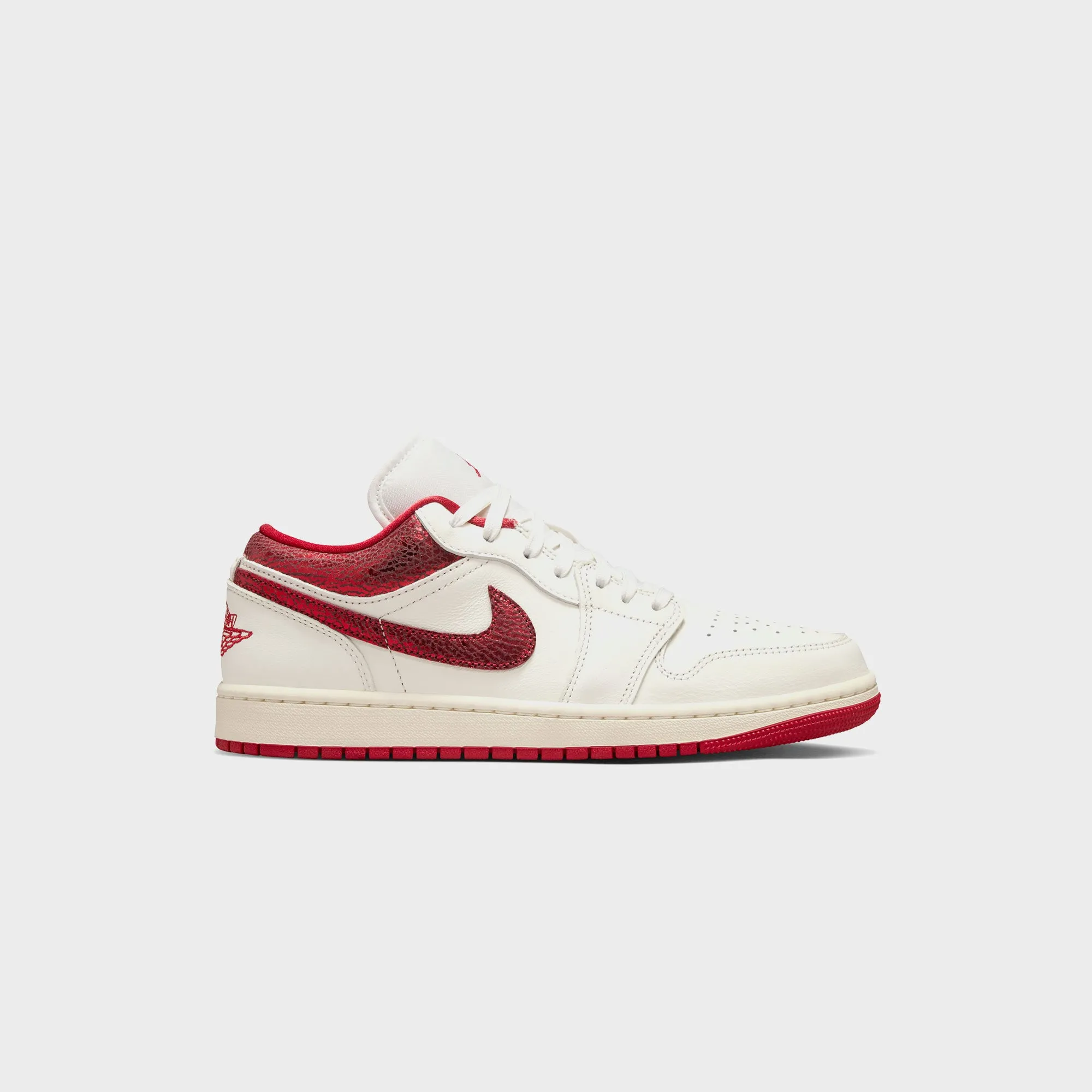 Nike Air Jordan 1 Low Se - Sail / Varsity Red / Team Red Slip-On Customizable Foot Gorilla