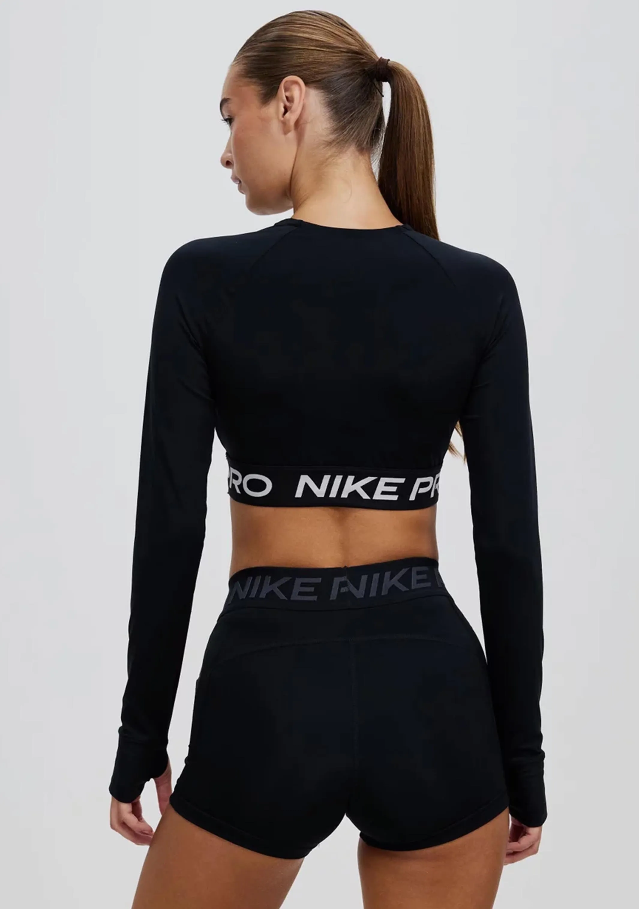 Nike Women'S Pro Dri-Fit Cropped Long Sleeve Top Easy-Care Raglan - Sleeve Feature