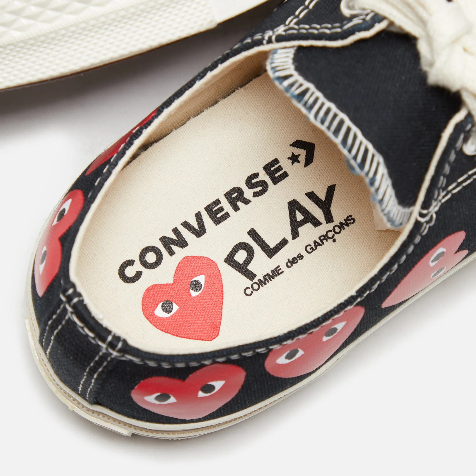 Comme Des Garons Play X Converse Multi Heart Low Top - Black / Red Christmas Day Sale Walk Tall