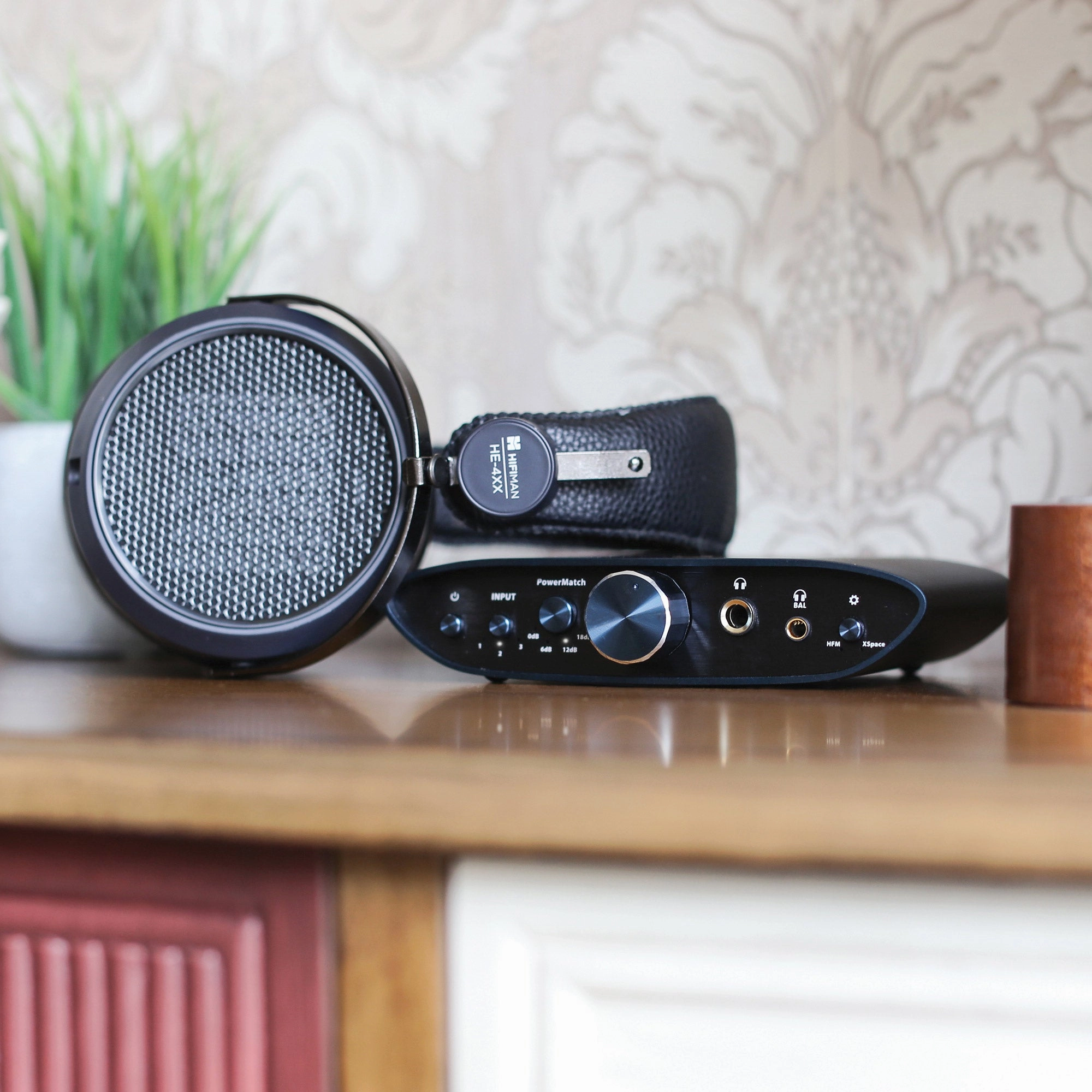 iFi Audio ZEN CAN Signature HFM Headphone Amplifier