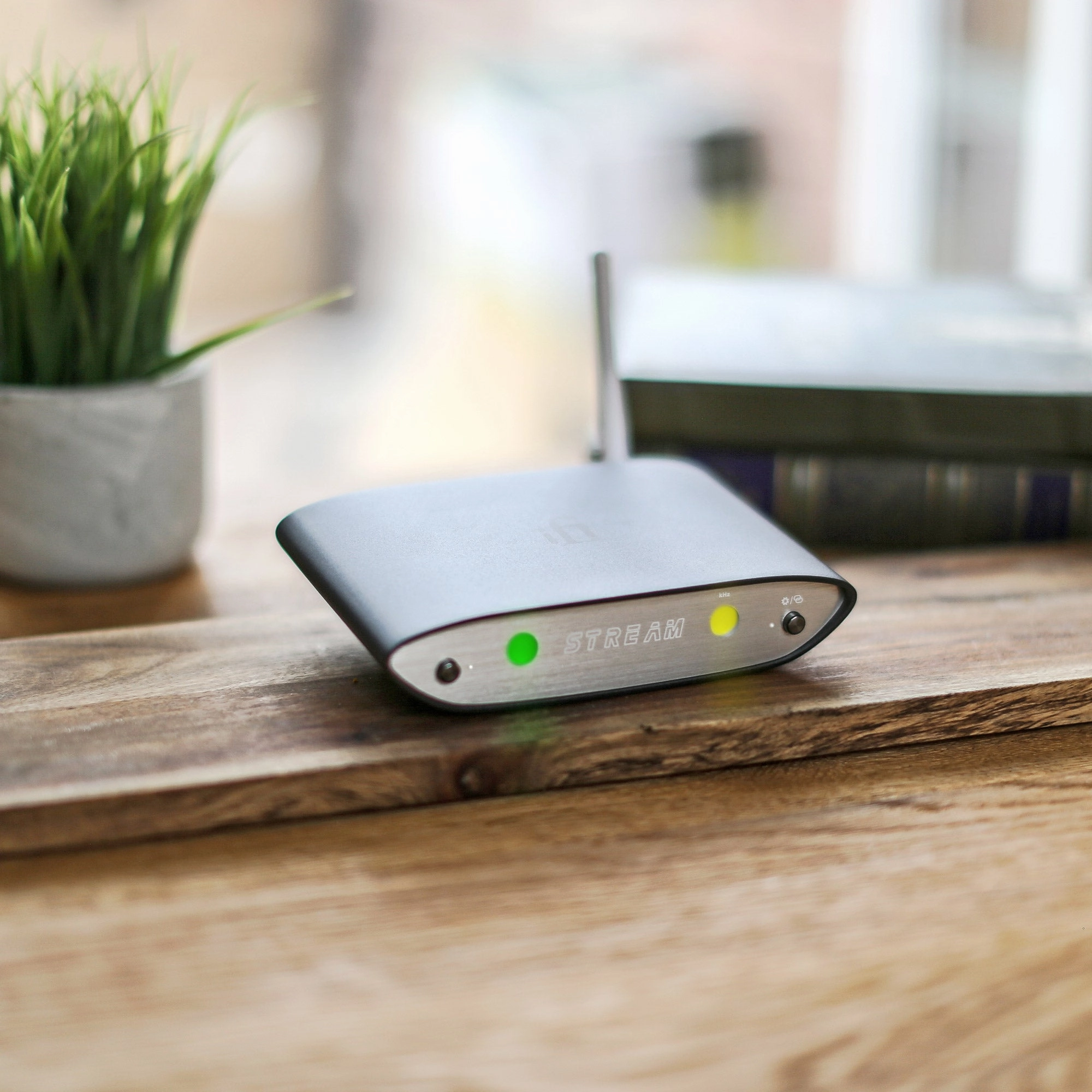 iFi audio ZEN Stream Wireless Network Streamer