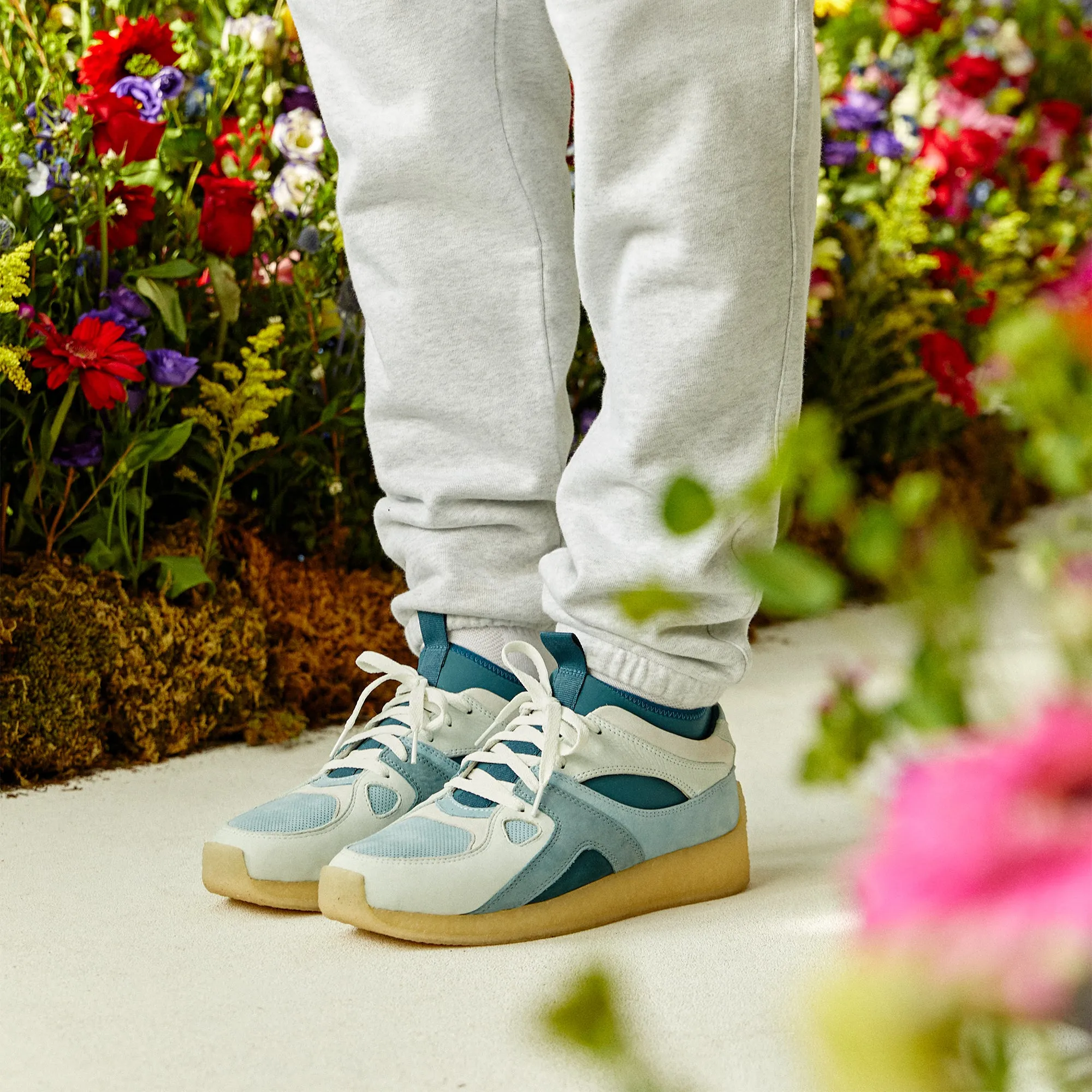 Lead with Style Ronnie Fieg For Clarks Breacon - Blue Combi