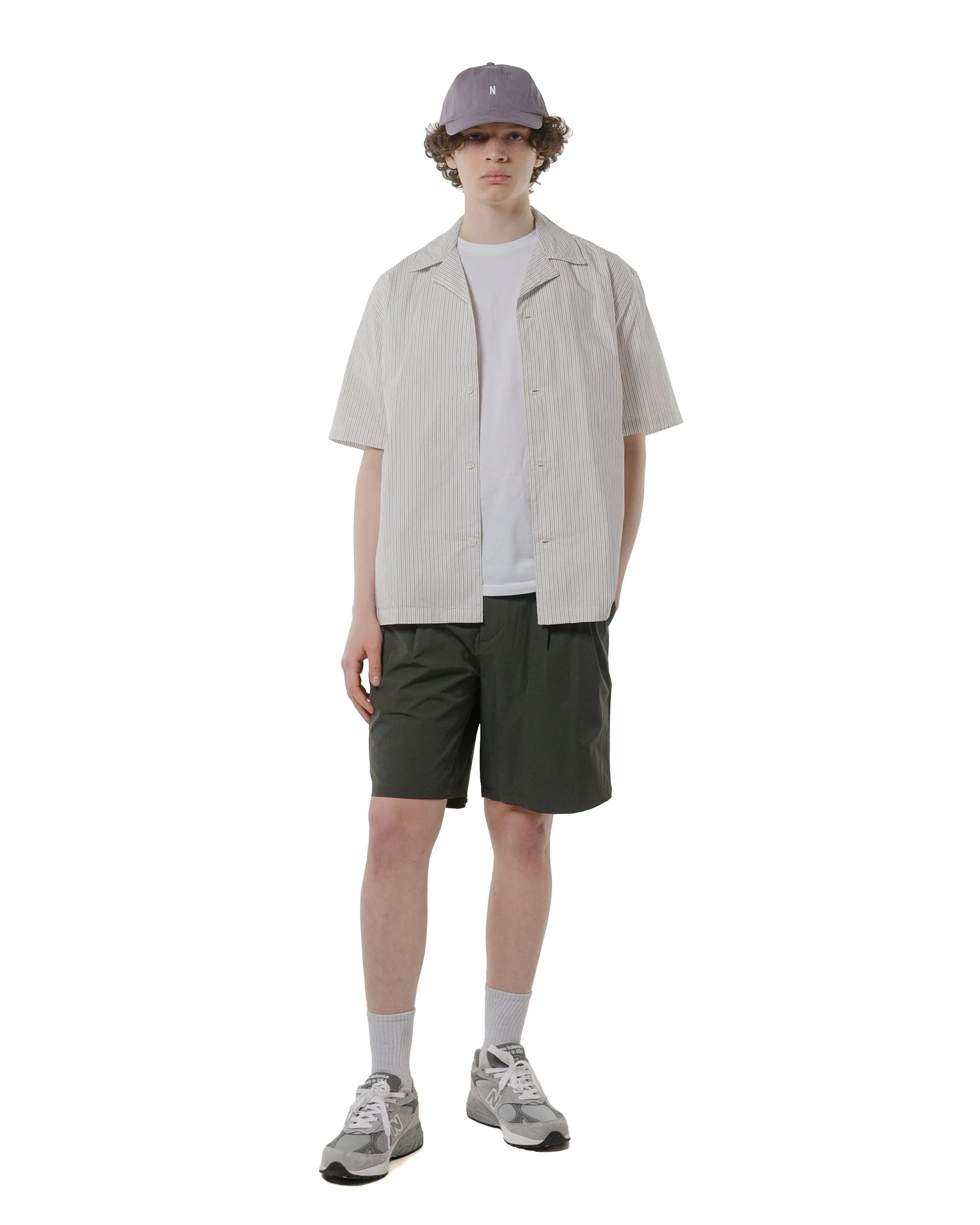 Norse Projects Benn Travel Light Shorts Black Olive Glamorous Style