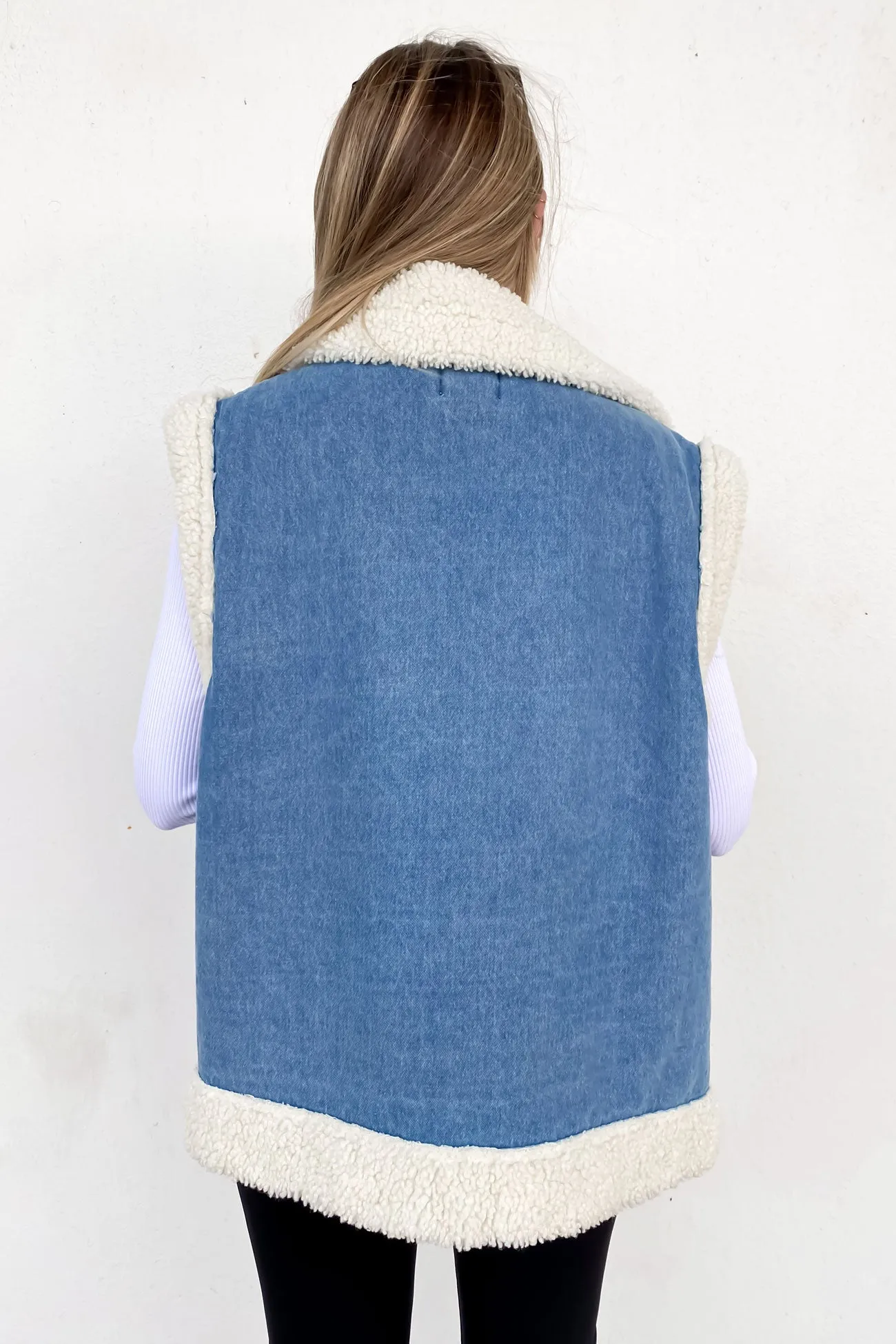 Wear-Resistant Stitching Anti-Twist Izzy Denim Sherpa Vest Blue