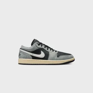 Jordan Air Jordan 1 Low Se - Light Smoke Grey / Black / Sail Comfort Learning Comfortable Fit Level