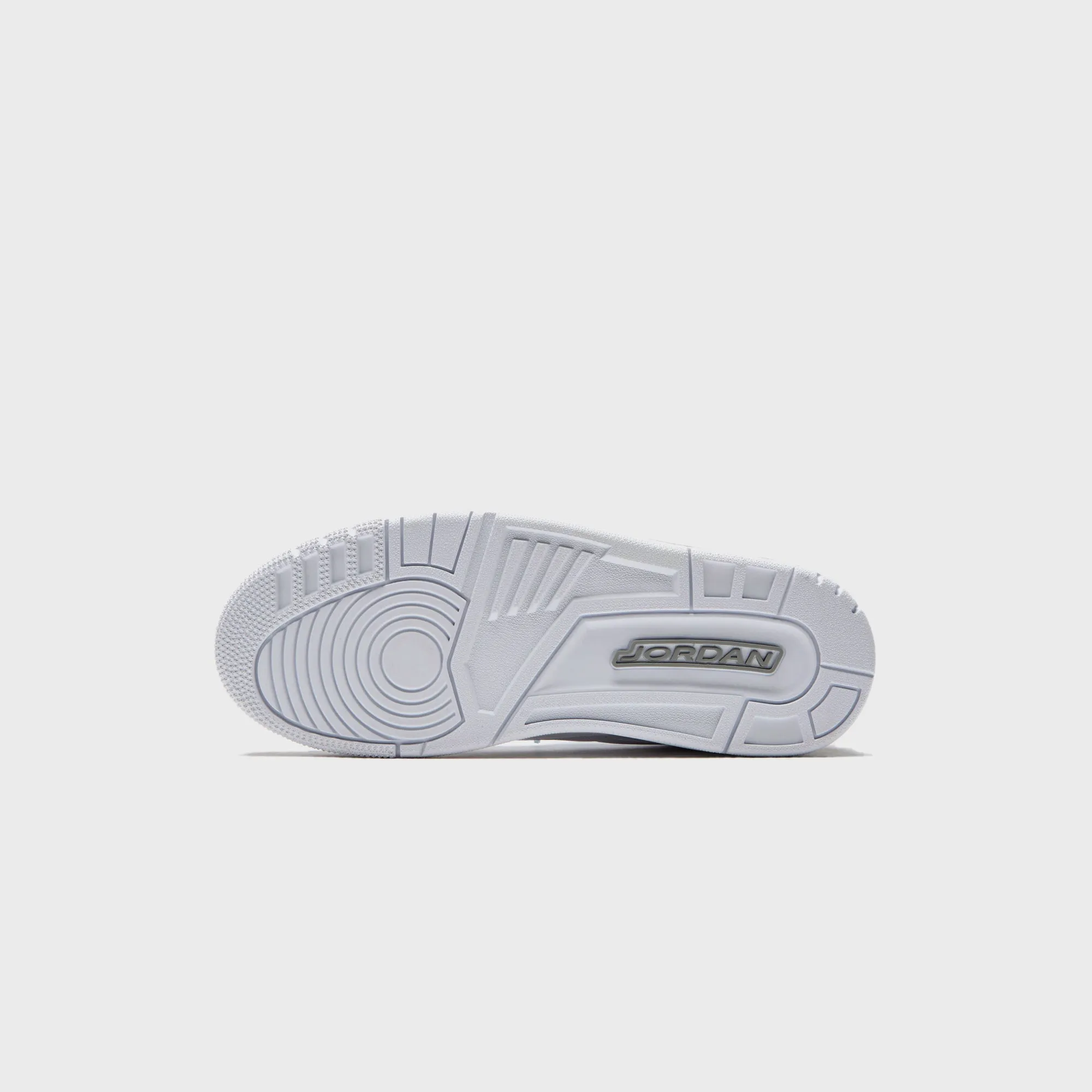 Arch Cushion Technology Birch Jordan Air Jordan 3 - White / Metallic Silver