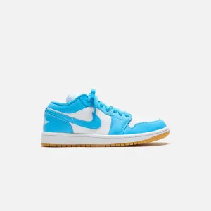 Jordan Wmns Air Jordan 1 Low - White / Gum Light Brown / Dark Powder Blue Spring Cushioning