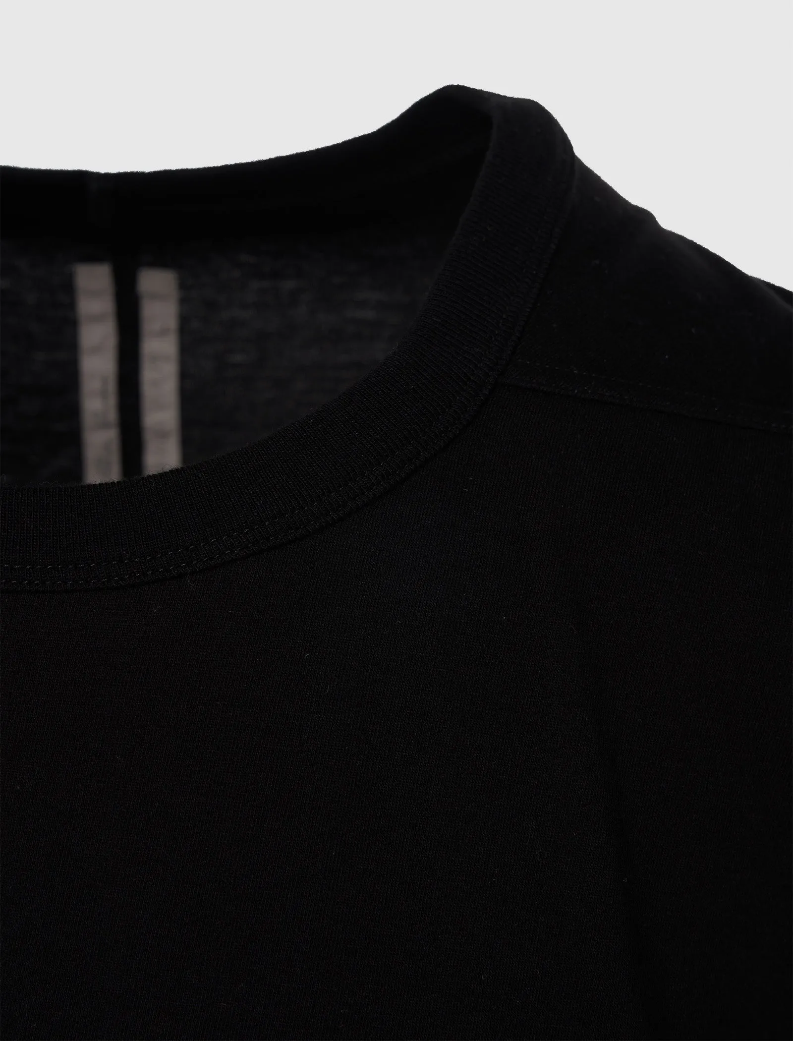 Comfortable Chest Design Comfortable Performance Jumbo Tee