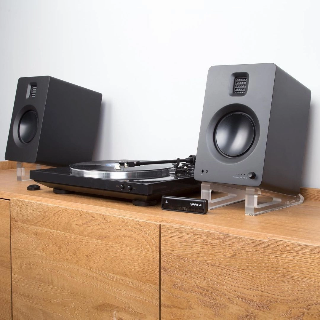 Kanto: TUK Powered Speakers - Matte Black (TUKMB)