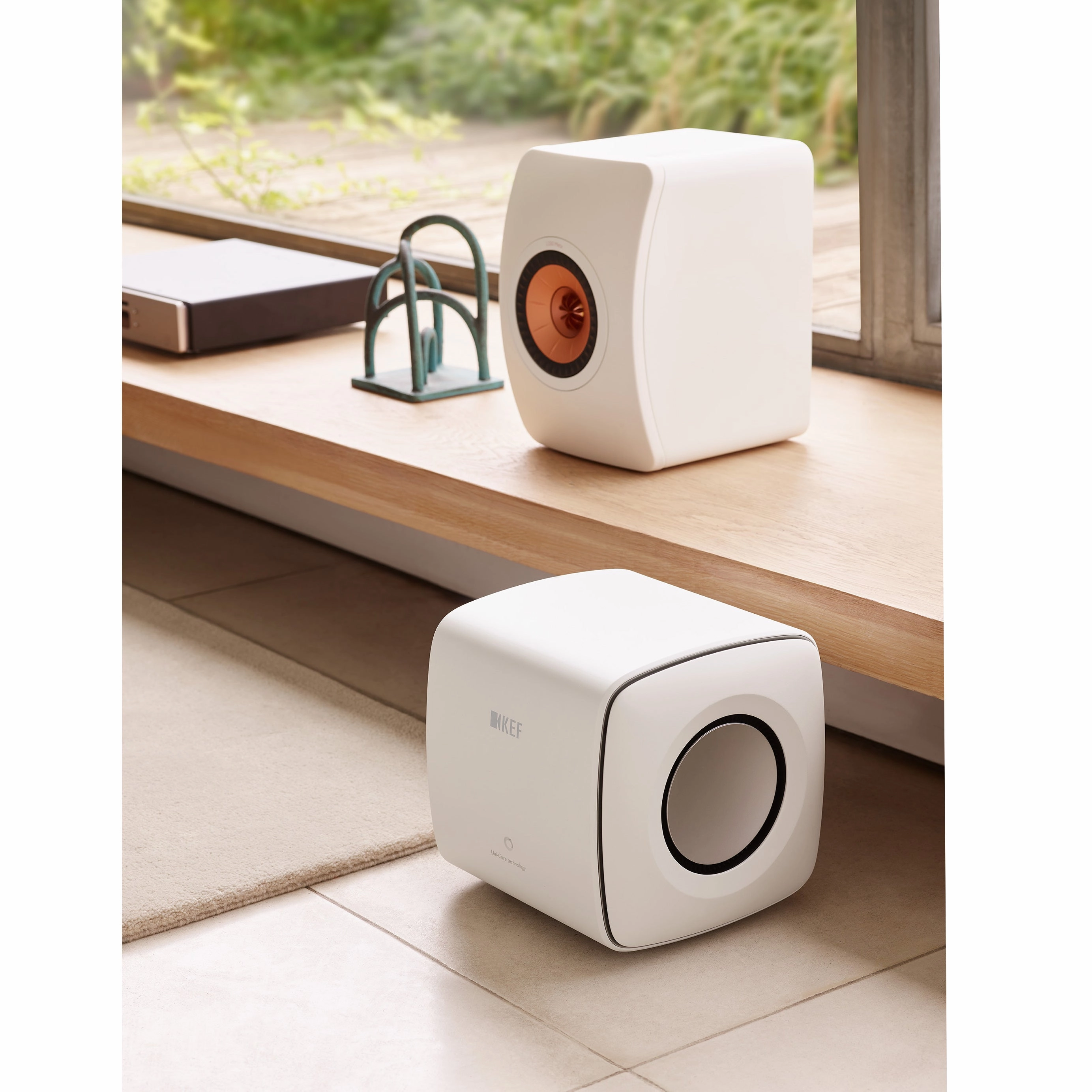 KEF: KC62 Subwoofer