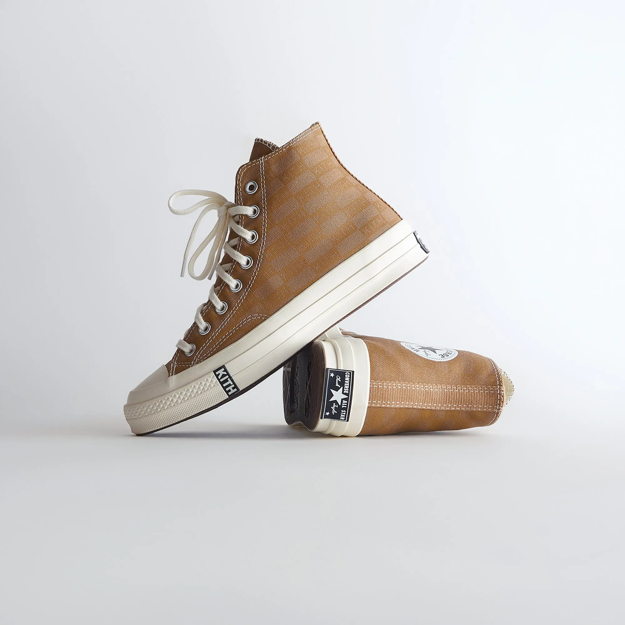 Stride with Confidence Feel the Energy Kith For Converse Chuck Taylor All Star 1970 - Tanin