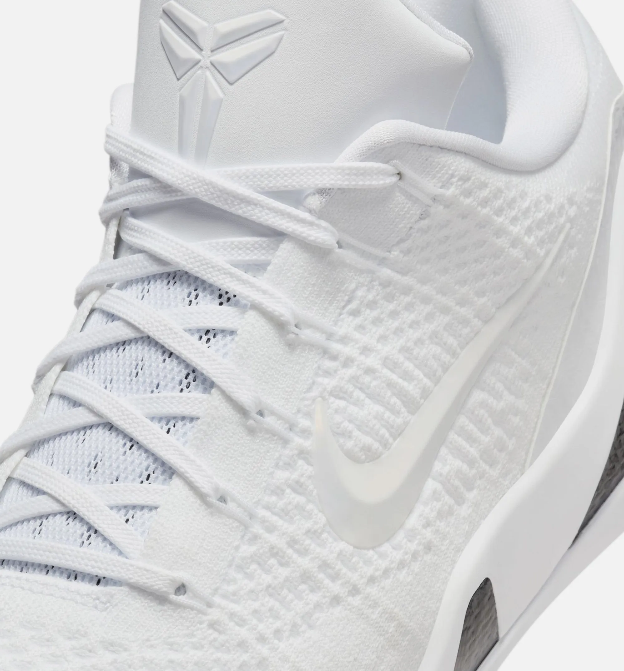 Kobe 9 Elite Low Protro Halo Mens Basketball Shoe - White Slip-Free Function Style