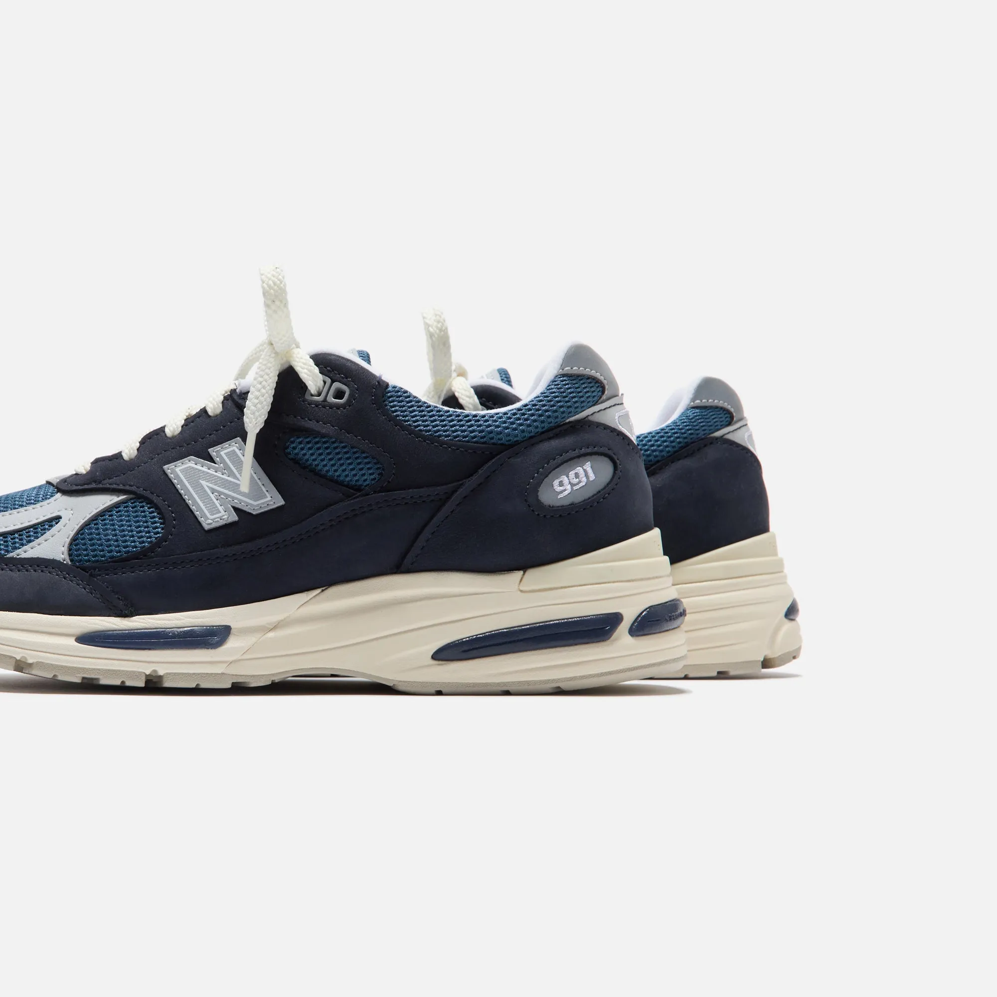 New Balance Made In Uk 991V2 - Vintage Navy / Grey Step Into Strength Dress from the Feet Up