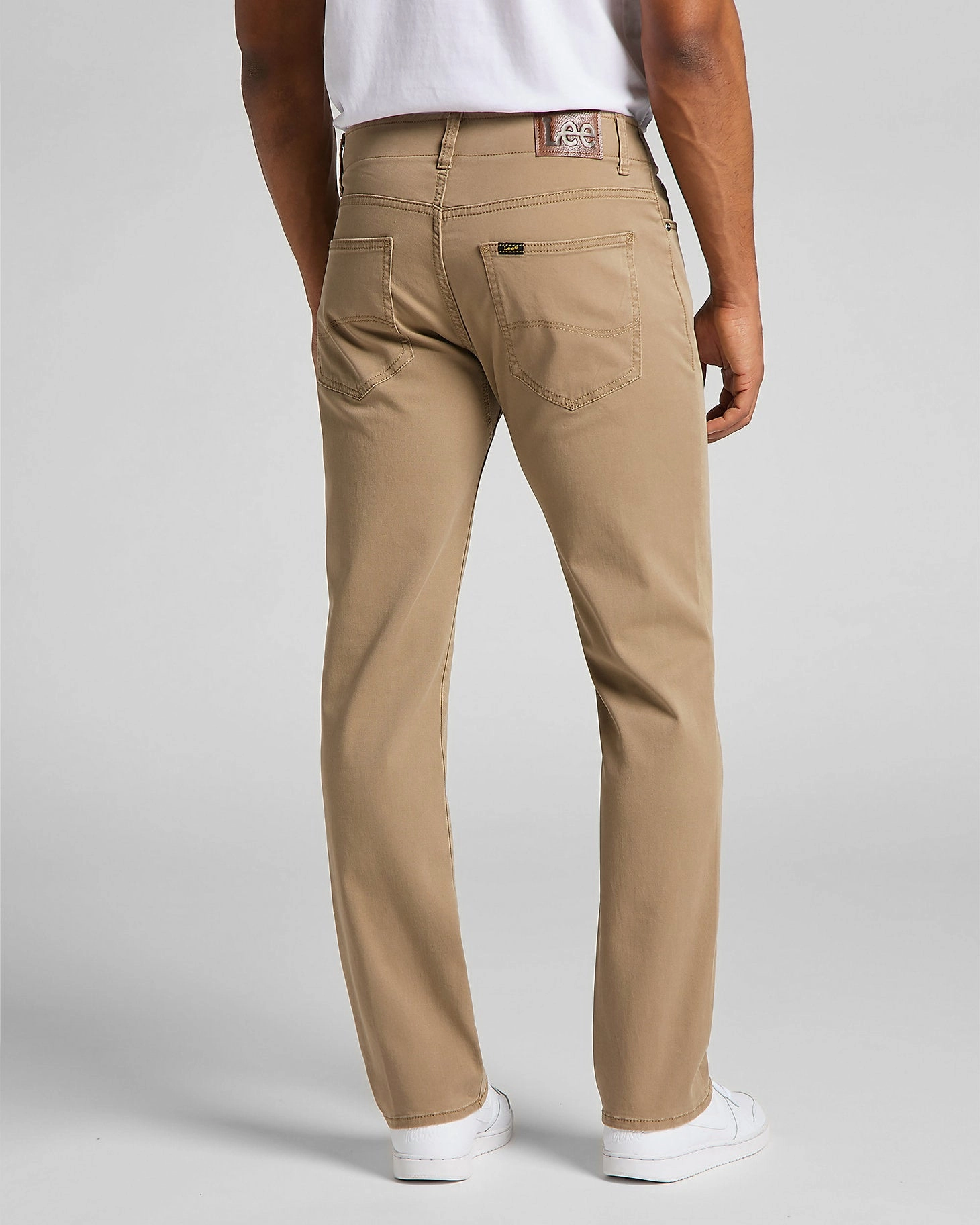 Pantalon Homme Cougar en Coton à Coupe Droite Lee avec Extrême Mobilité