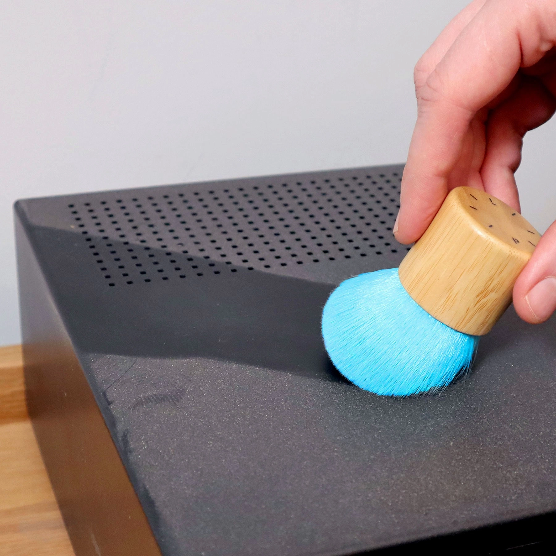 Line Phono: Magic Audio Brush for Records   Gear