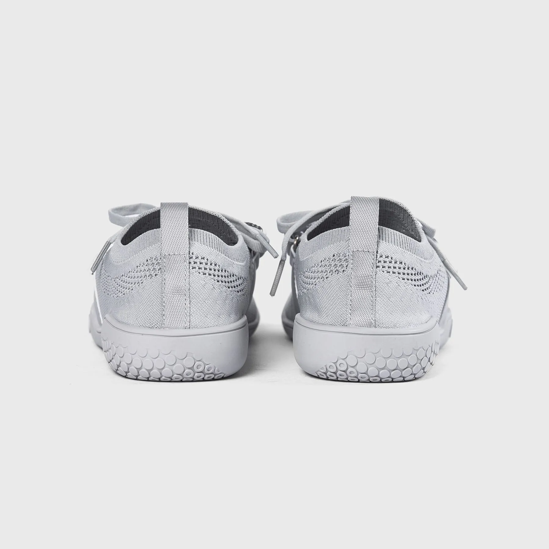 Lu Xiaojun - Nature Trainers 1.0 - Grey Onam Hook - And - Loop Convenience