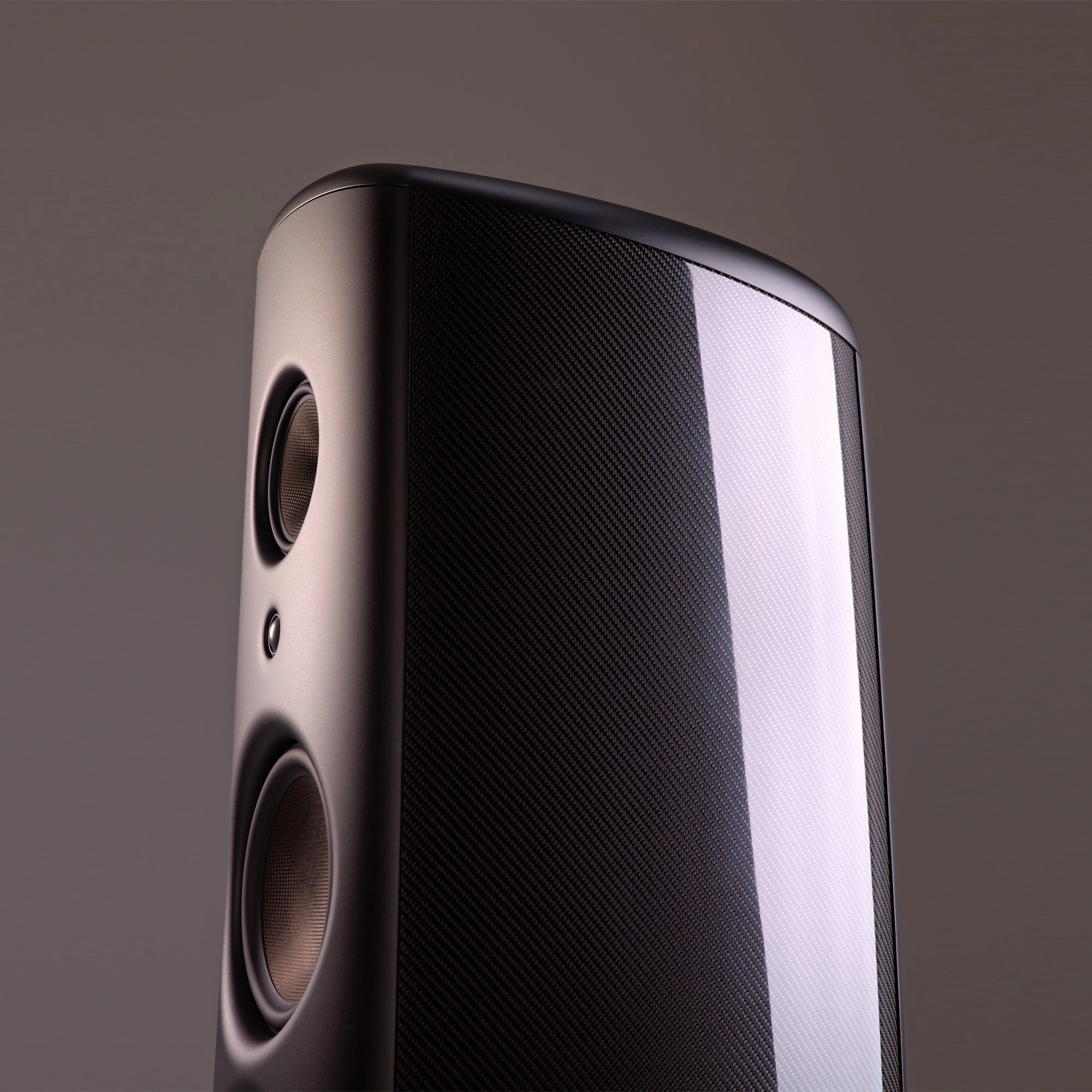 Magico M6 Carbon Fibre Floorstanding Speakers