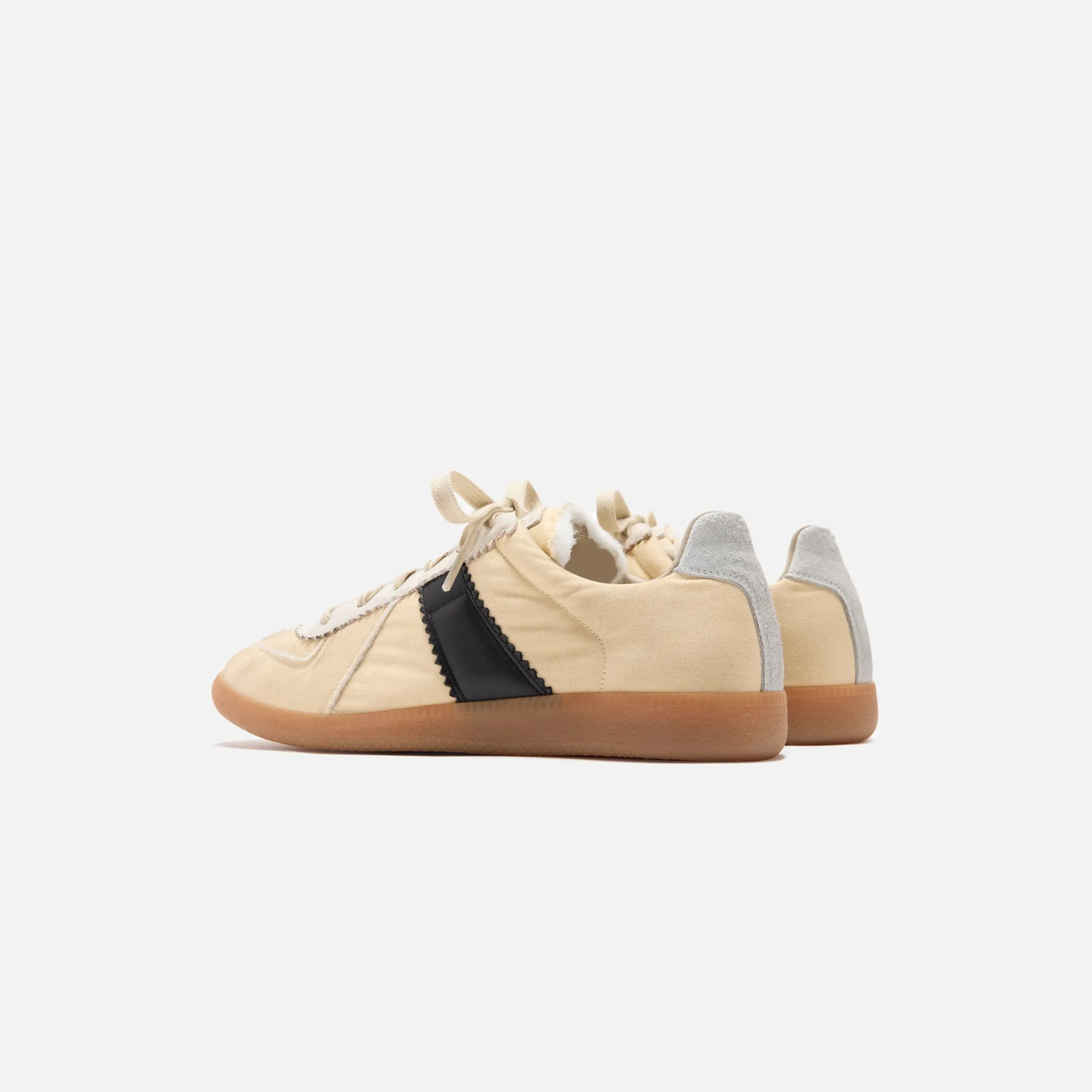 Court Equipment Maison Margiela Wmns Replica - Black Vintage/Yellow Vintage