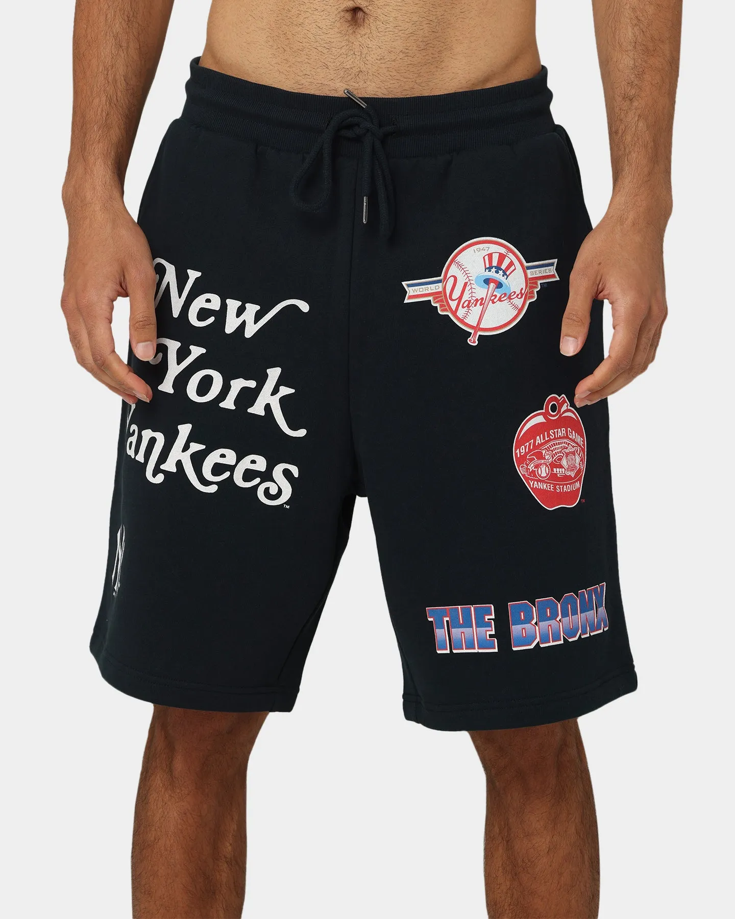 Majestic Athletic New York Yankees Shorts en polaire avec patch imprimé gonflé Bleu marine