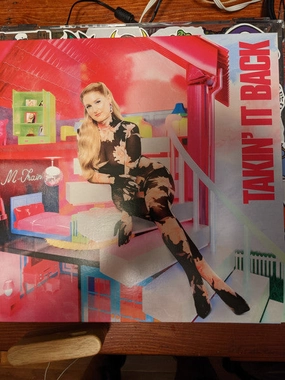 Meghan Trainor  Takin' It Back   (Arrives in 4 Days) hi-fi audio equalizer,hi-fi crossover network,hi-fi digital volume control