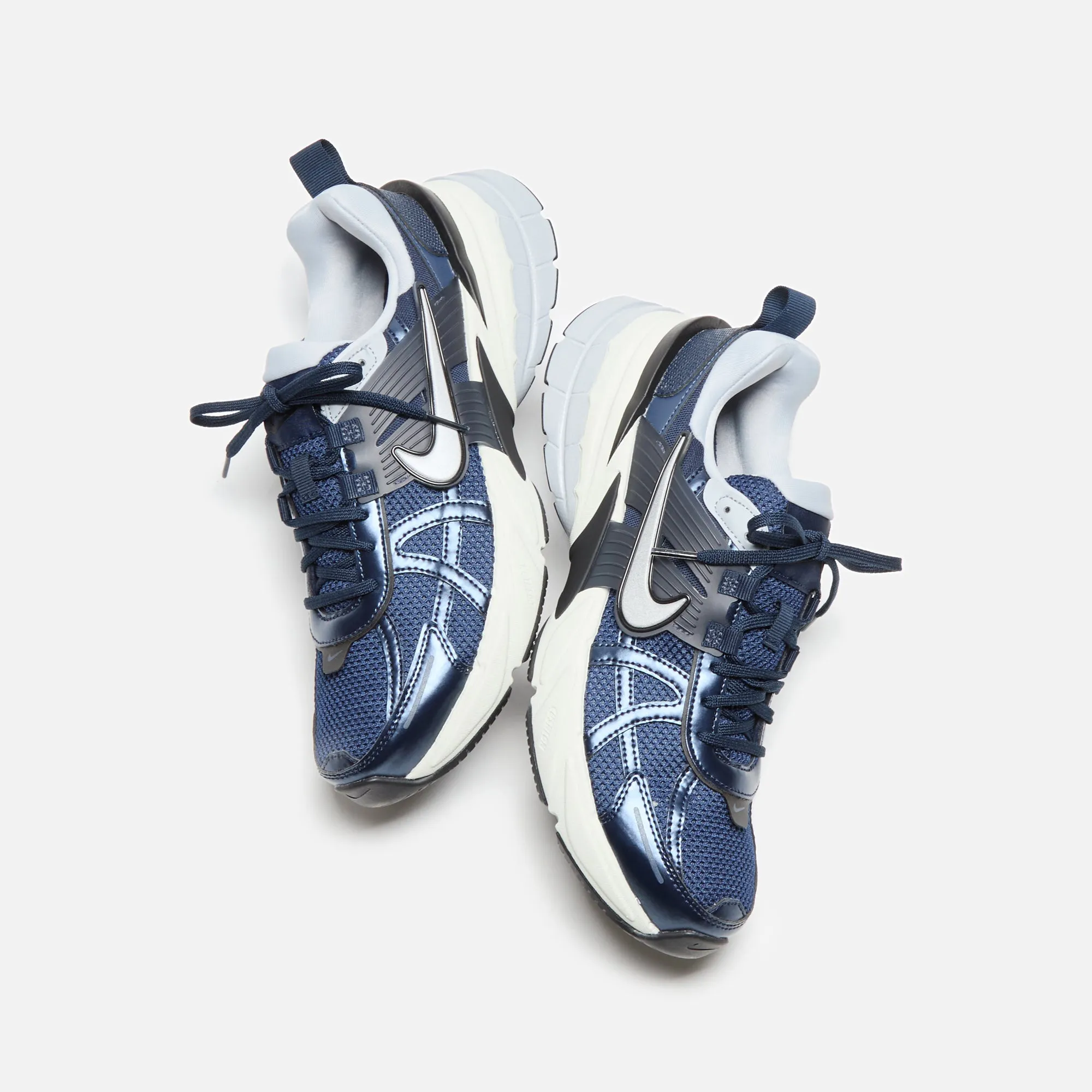 Nike V2K Run - Obsidian / Obsidian / Thunder Blue / Wolf Gear Up and Go Great Value