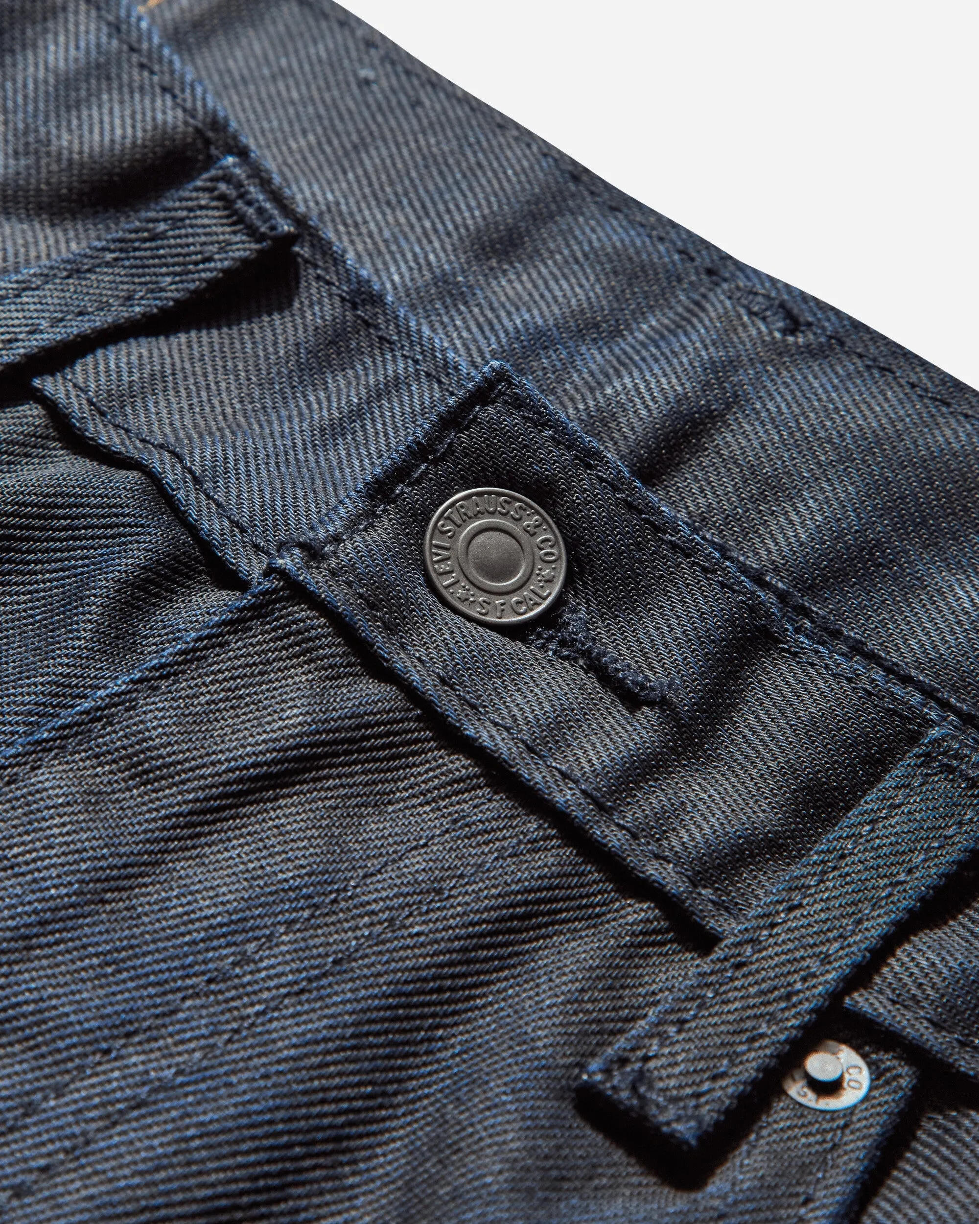 Men'S 578 Baggy Jeans Dark Indigo Debossed Design Magnetic Closuring