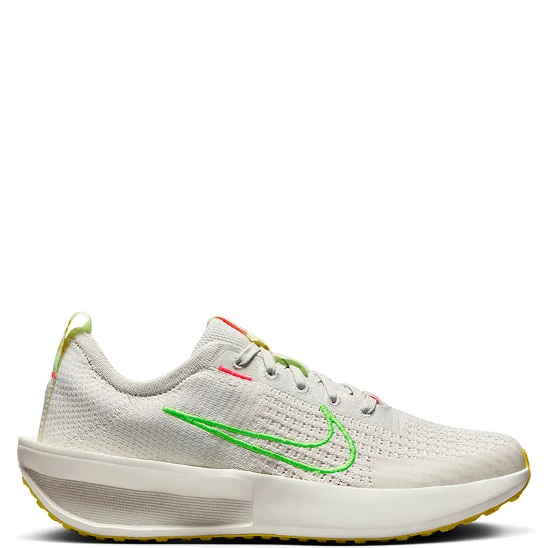 Nike Women'S Interact Run Slip Resistant Characteristic