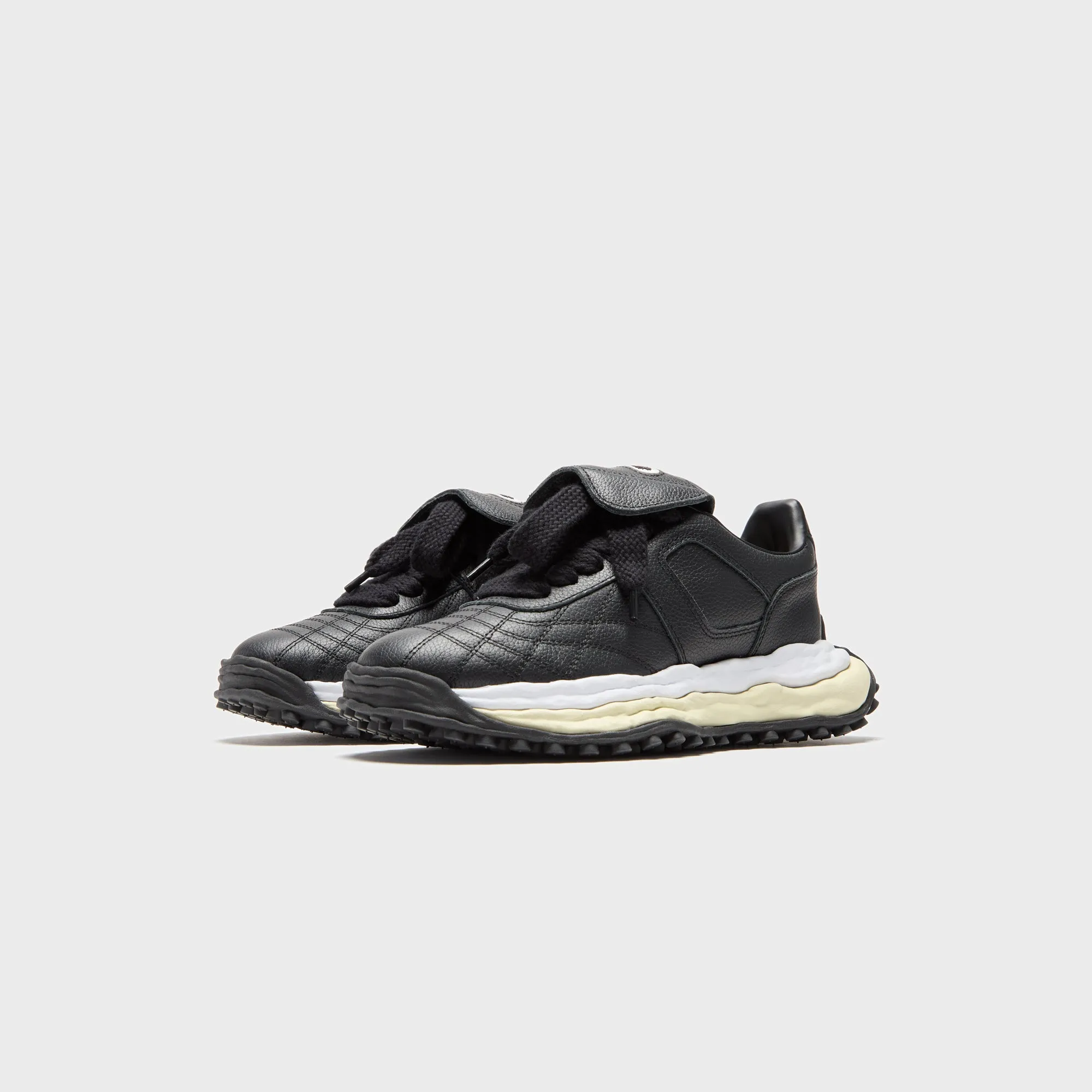 Made to Move All Eyes on You Mihara Yasuhiro Scott Original Sole Leather Low-Top Sneaker - Black