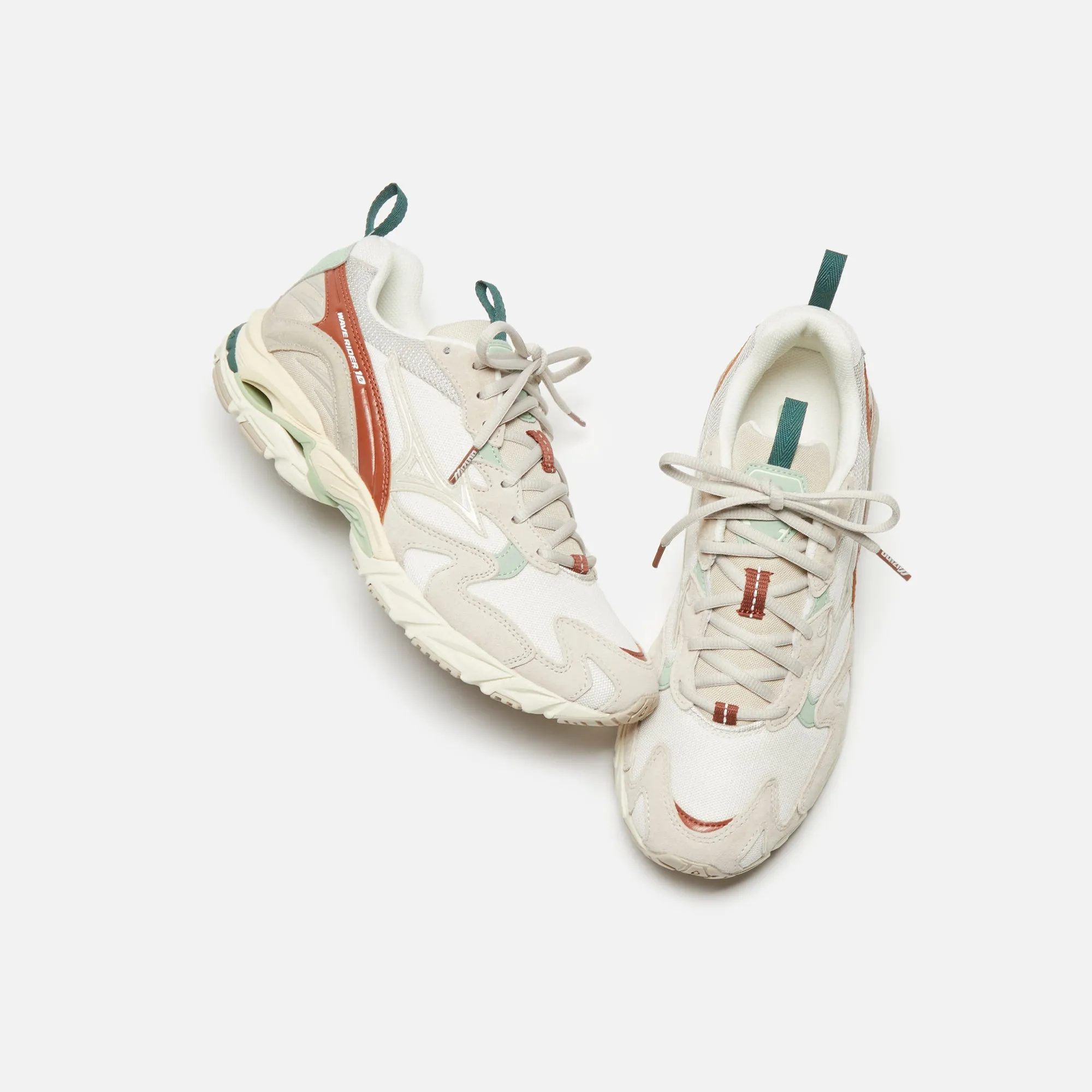 Mizuno Wave Rider 10 - Silver Cloud / White Sand Redefine Classic Dare to Lead