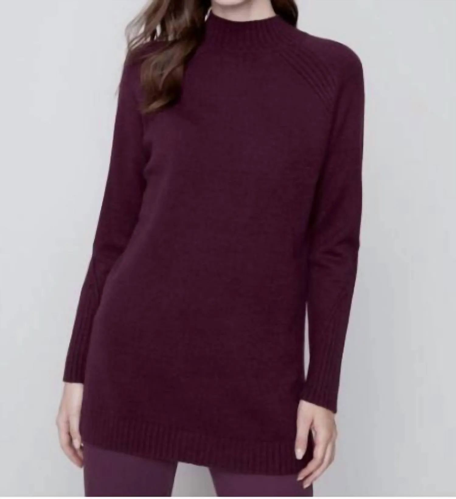 Pull à col montant et manches raglan en port
