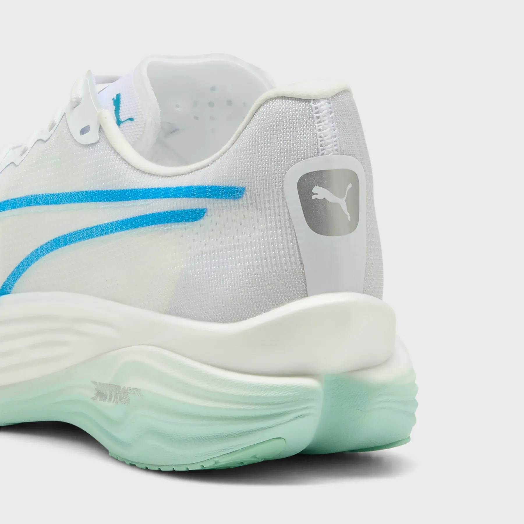 Puma - Deviate Nitro Elite 3 - Men'S - White-Speed Blue InnovationManagement Comfortable Suede Lining