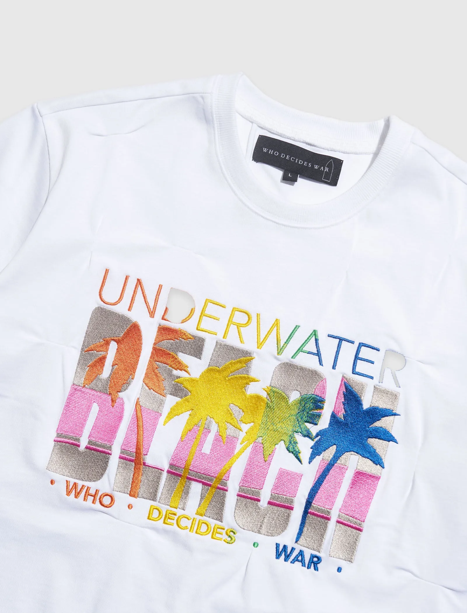 Gathered Beach Tee Comfortable With Different Sock Lengths