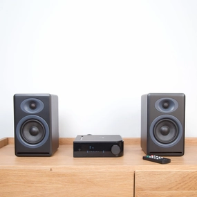 NAD: D3020 V2 Amplfier / Audioengine P4 / Passive Speaker Package hi-fi digital music server,hi-fi speaker wall mount,hi-fi amp upgrade