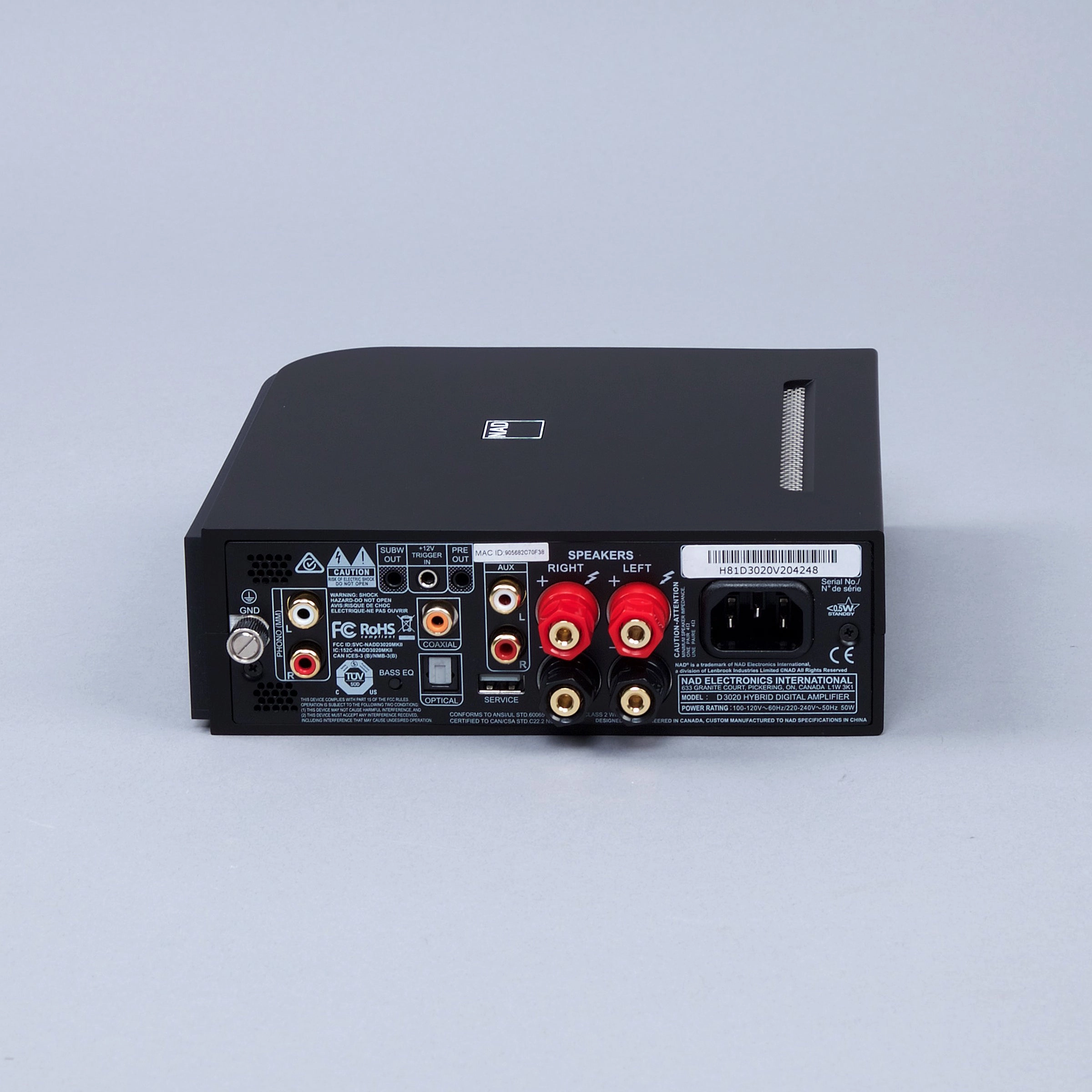 NAD: D3020 V2 Hybrid Analog / Digital Amplifier w/Bluetooth, Phono Input
