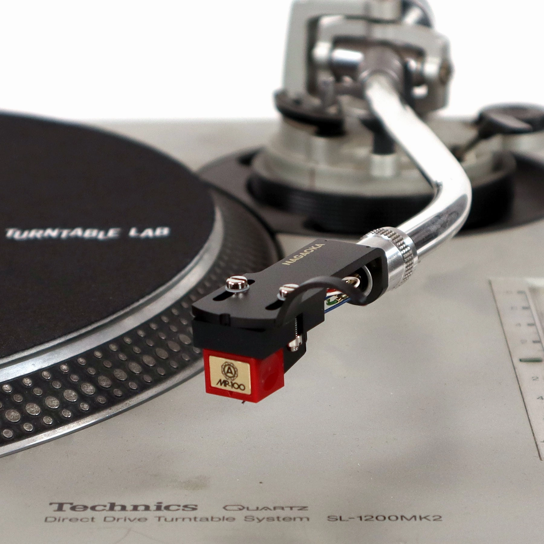 Nagaoka: MP-100H Cartridge Mounted on Headshell