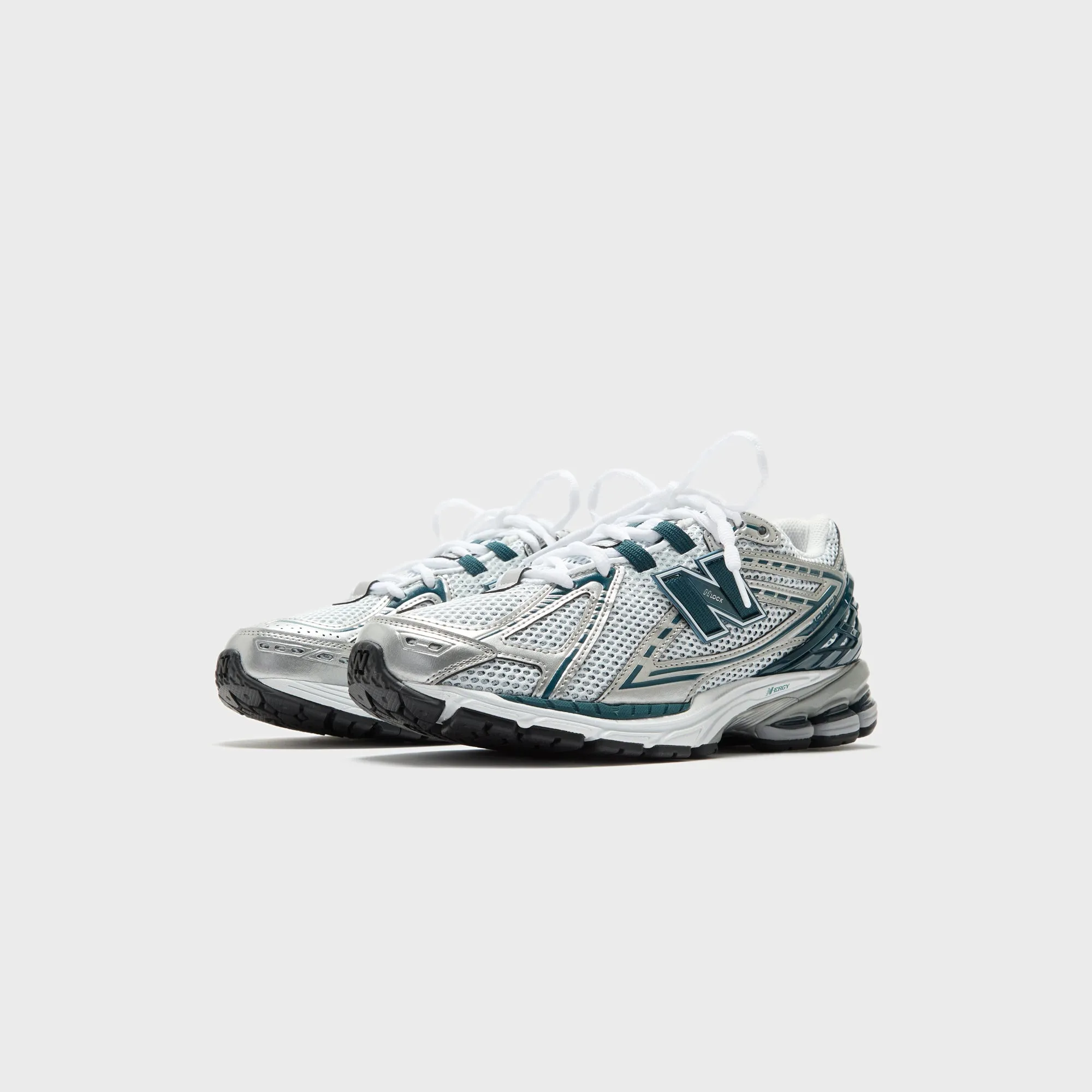 Double Strap New Balance 1906R - Silver Metallic / Deep Ocean / White