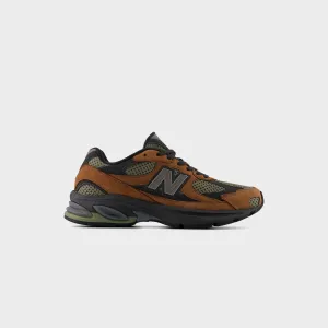 Felted Polyester Strong And Stitching Details New Balance 2010 - Brown / Olive / Black