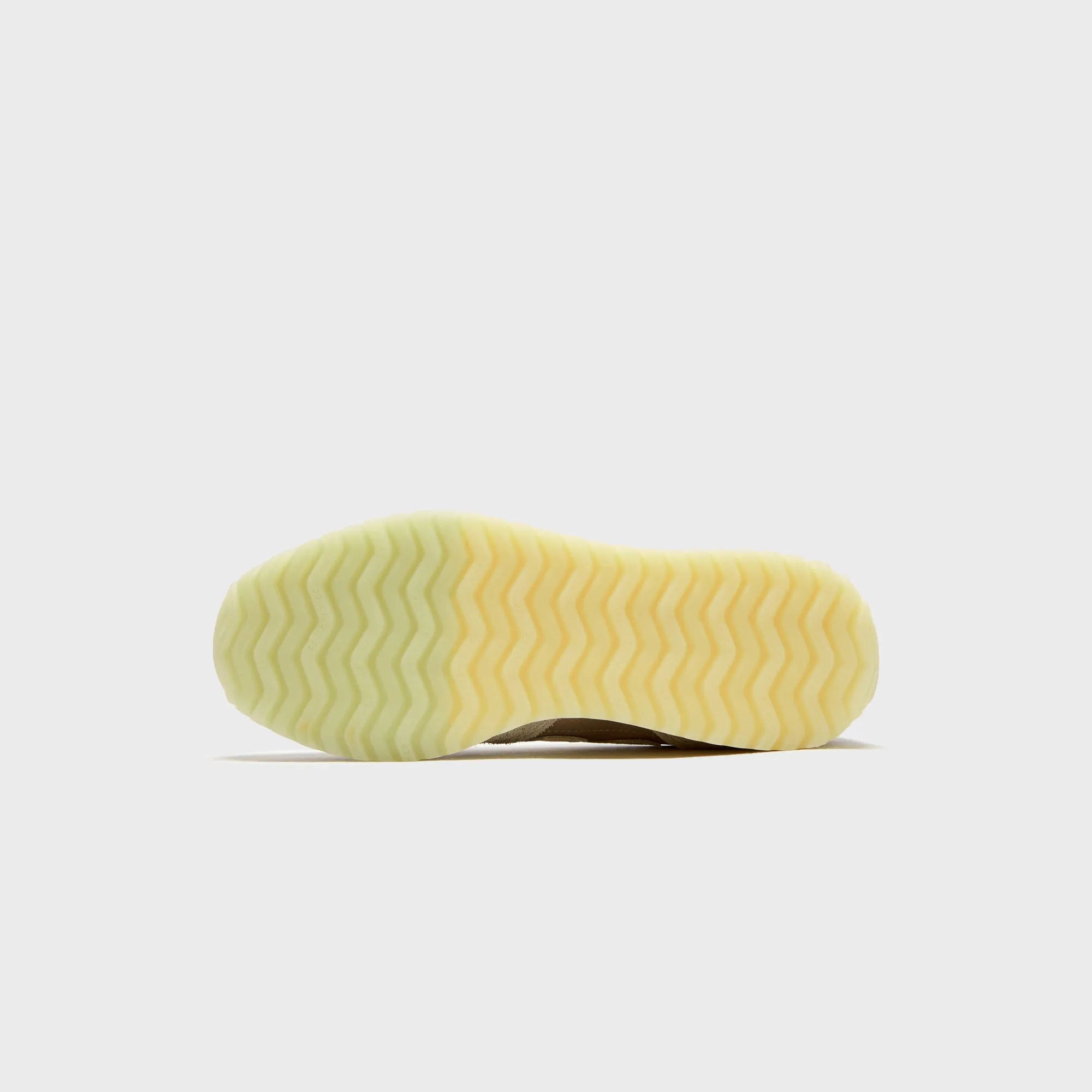 Precision Engineered Comfortable Canoe Paddle Shoes New Balance 471 - Arid Stone / Raincloud / Morel