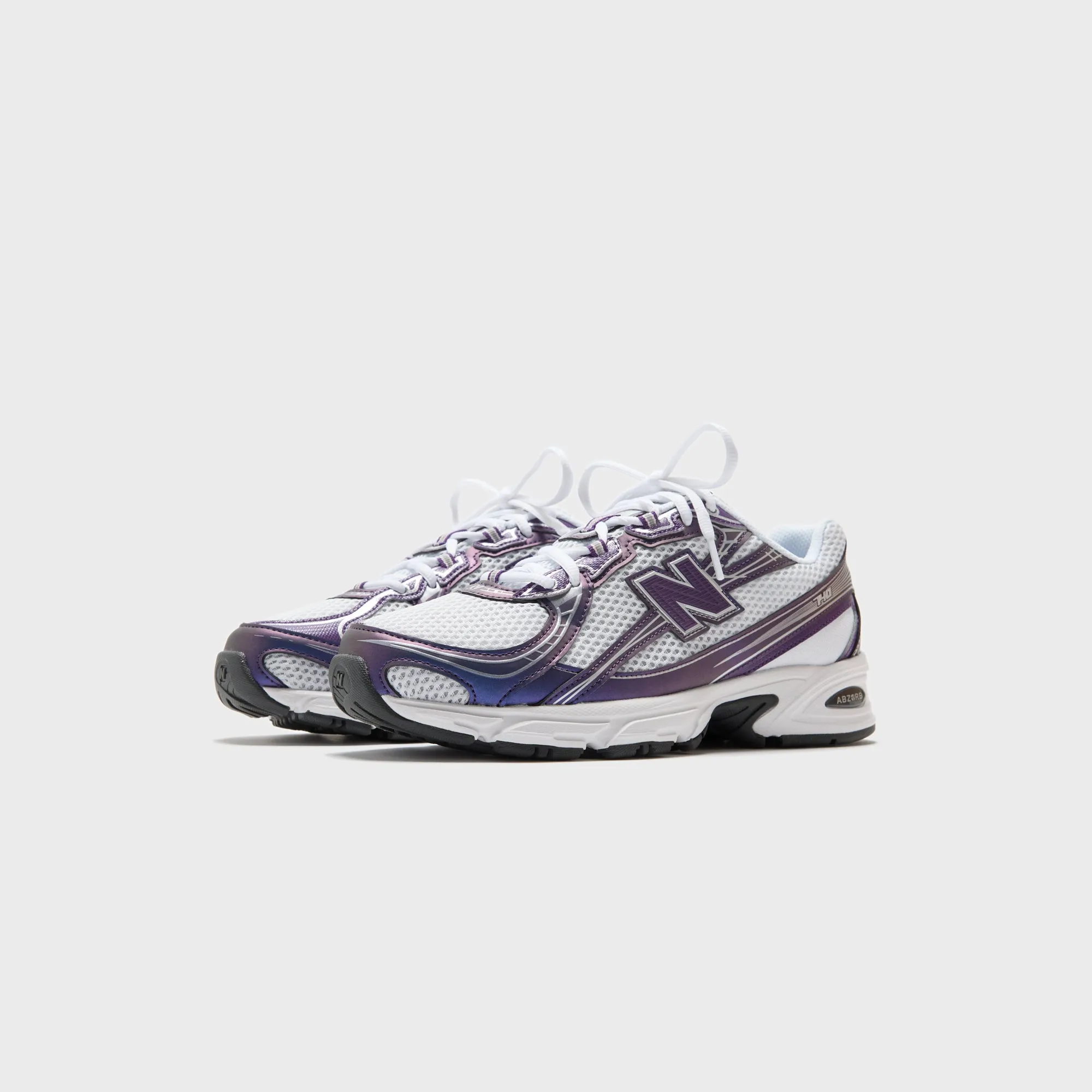 Game-Changer Footwear Made to Move New Balance 740 - Concord Graphite / White
