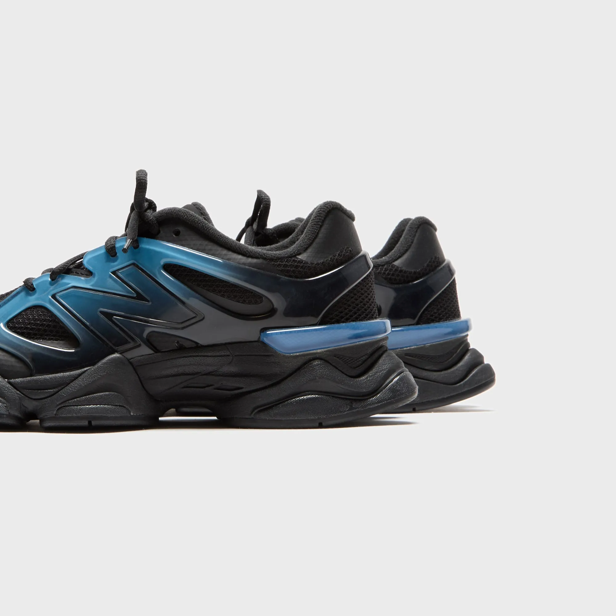 Thrilling New Balance 9060 - Navy Blue / Black