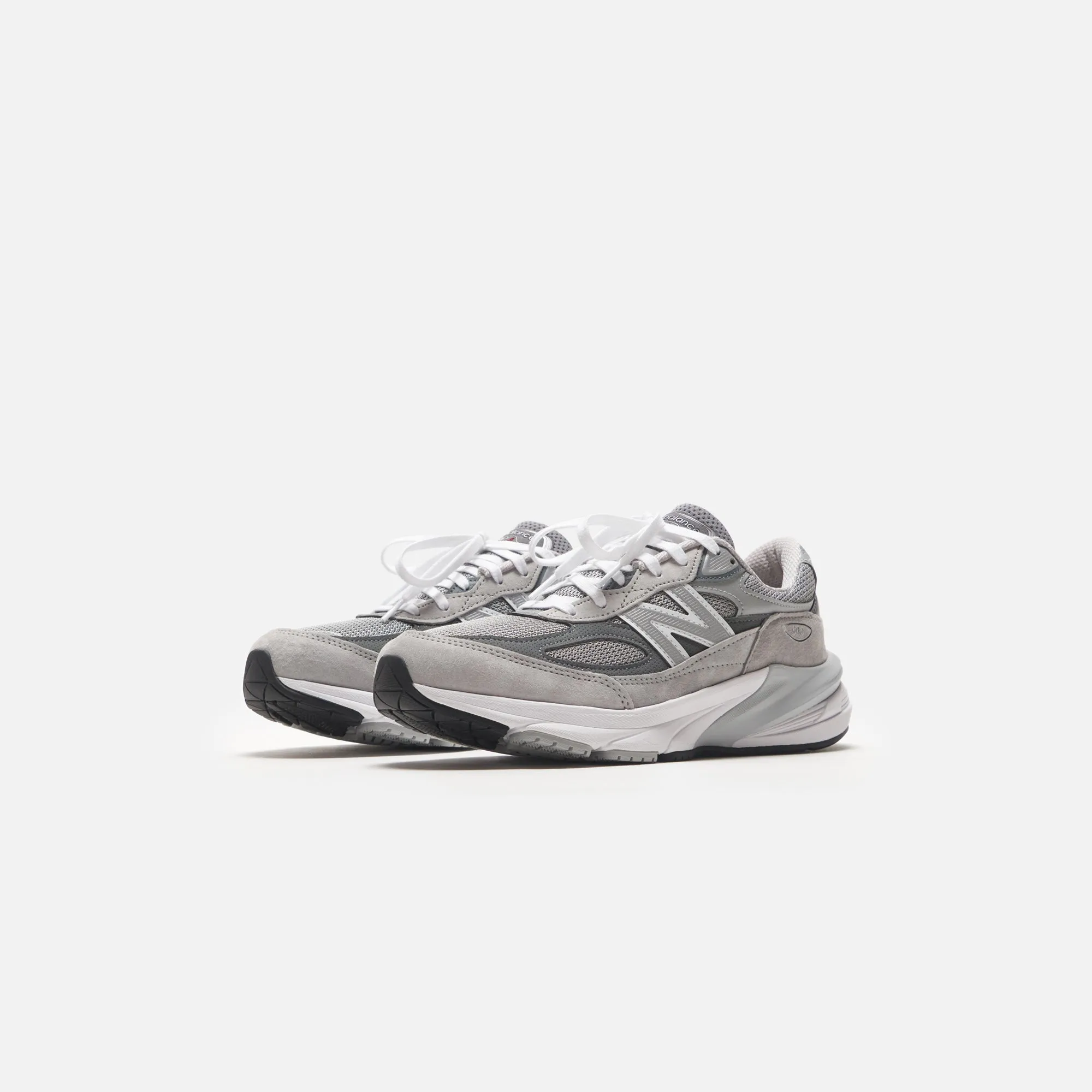 Water Resistant Structure Design New Balance 990V6 - Grey