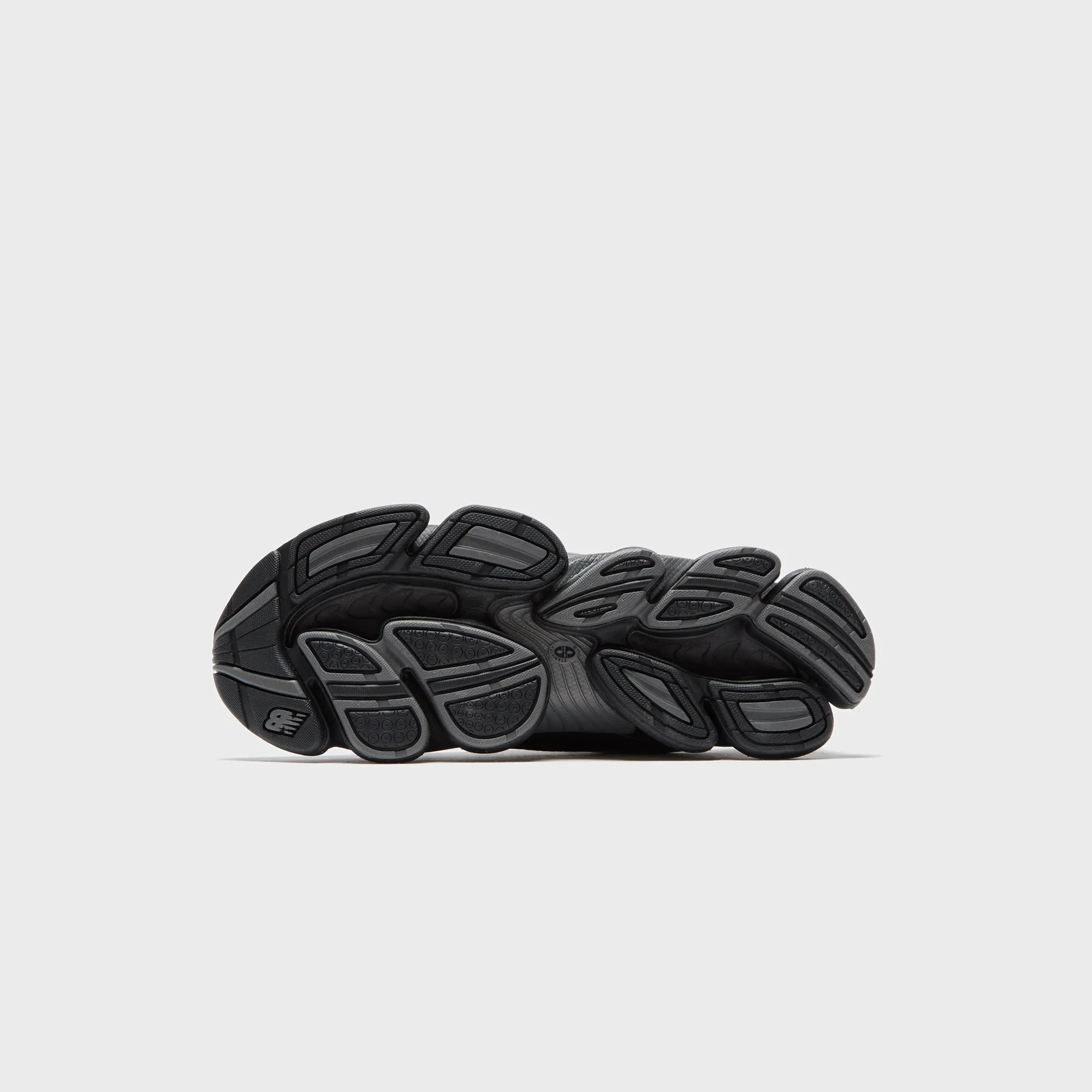 Empower Your Journey New Balance Abzorb 2000 - Black / Grey