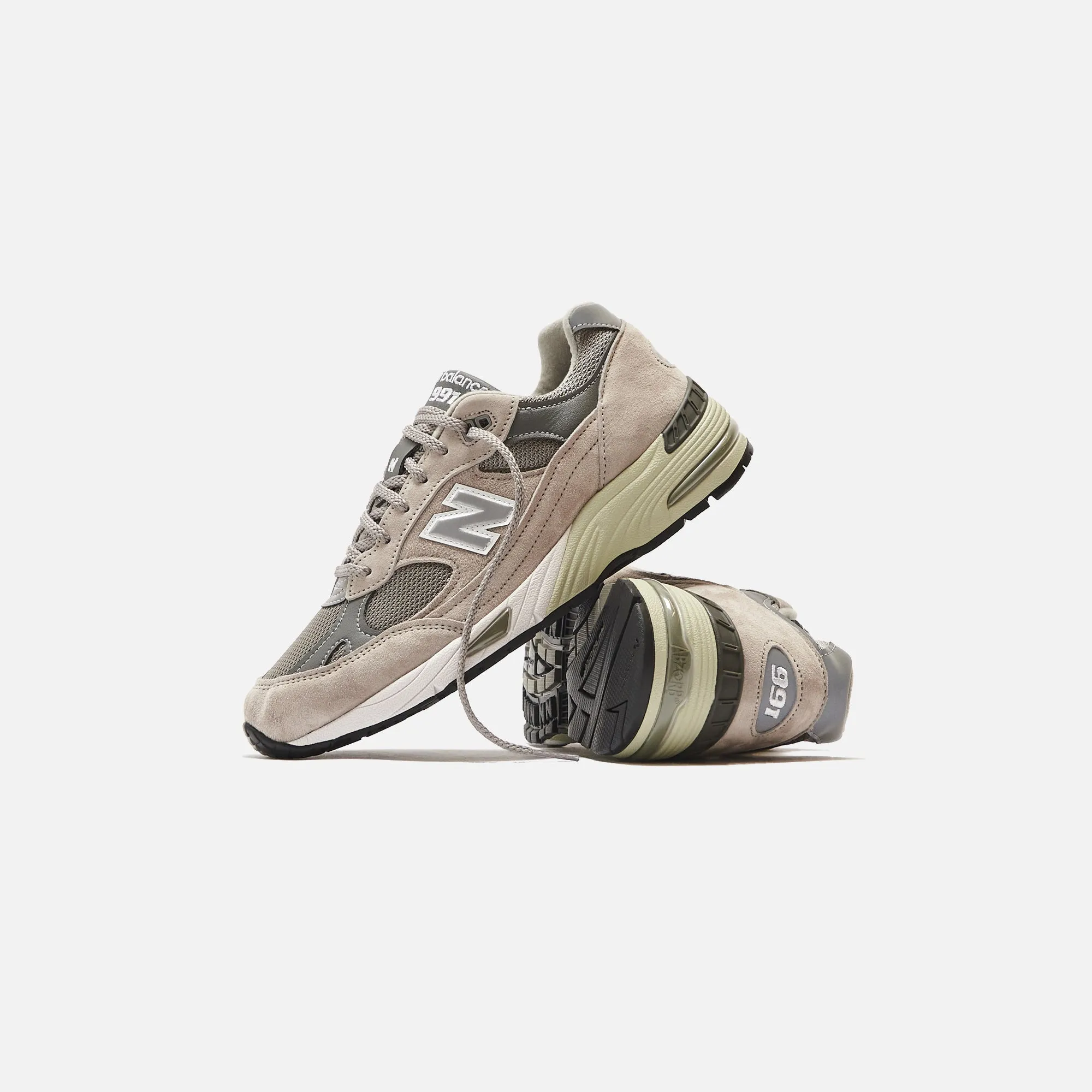 New Balance Made In Uk 991 - Grey / White Anti-Slip Set