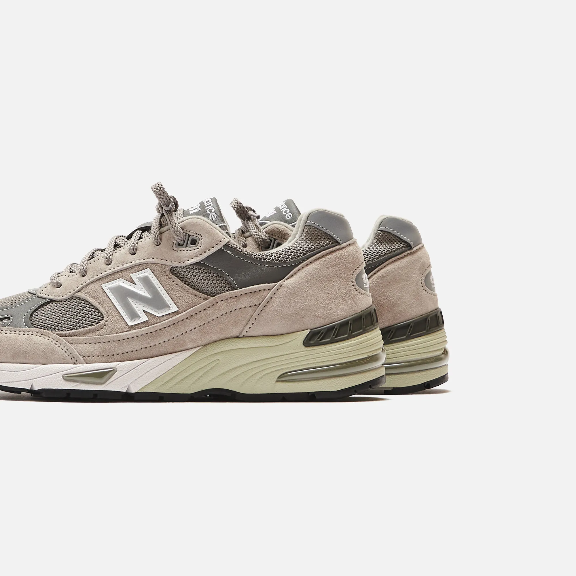 New Balance Made In Uk 991 - Grey / White Comfortable Environment