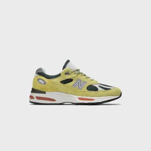 Comfort Productivity Gain Estimation Walking Sneakers New Balance Made In Uk 991V2 - Beechnut / Trekking Green / Oyster Mushroom