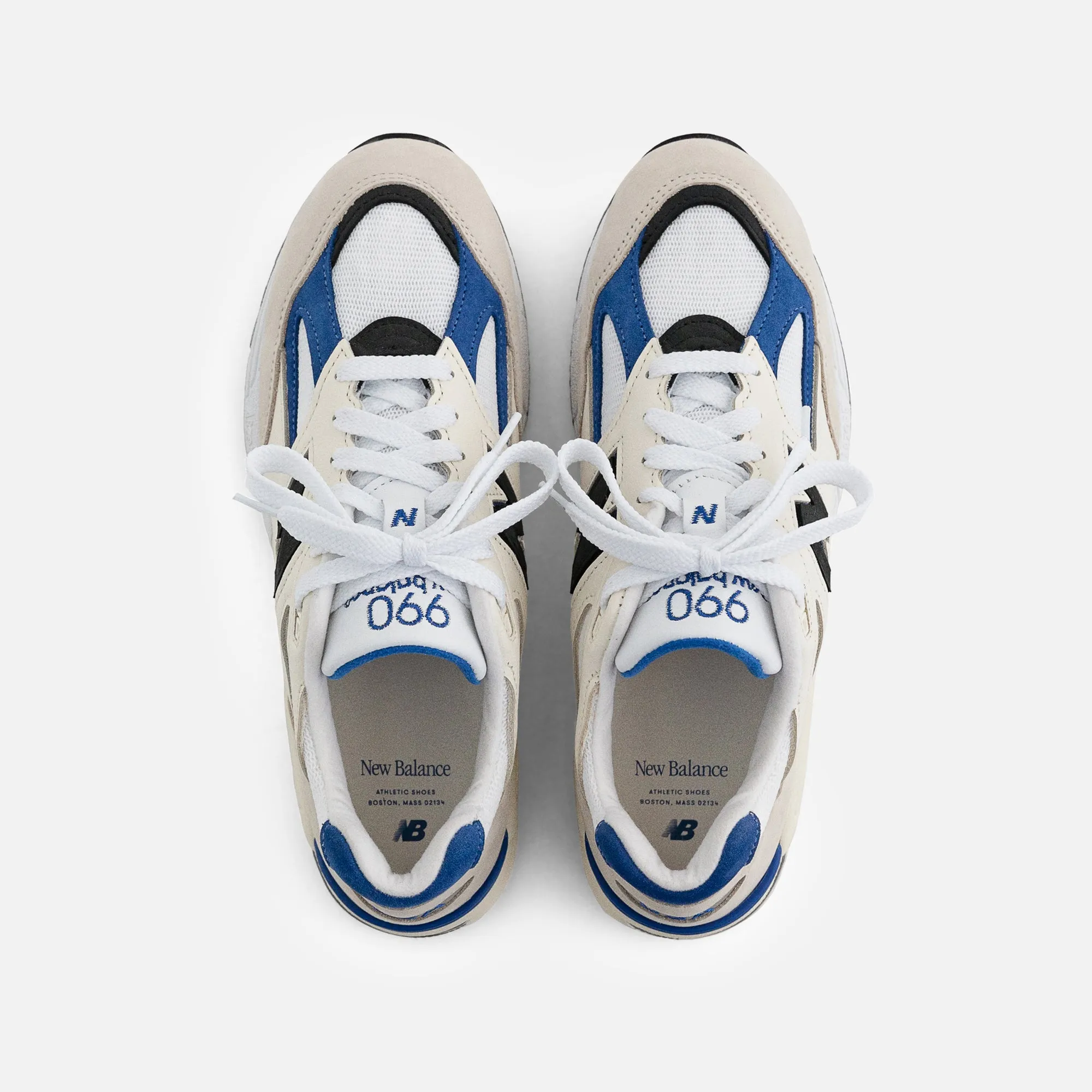 Pull-On Ankle Boot New Balance Made In Usa 990V2 - White / Blue