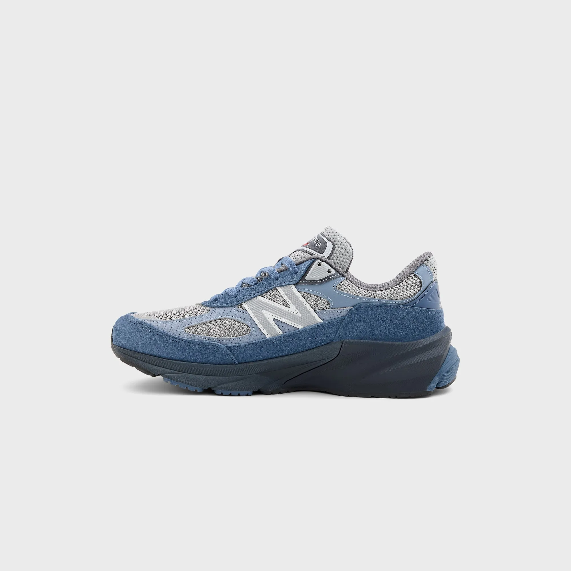 New Balance Made In Usa 990V6 - Community Navy / Grey Water Resistant Structure