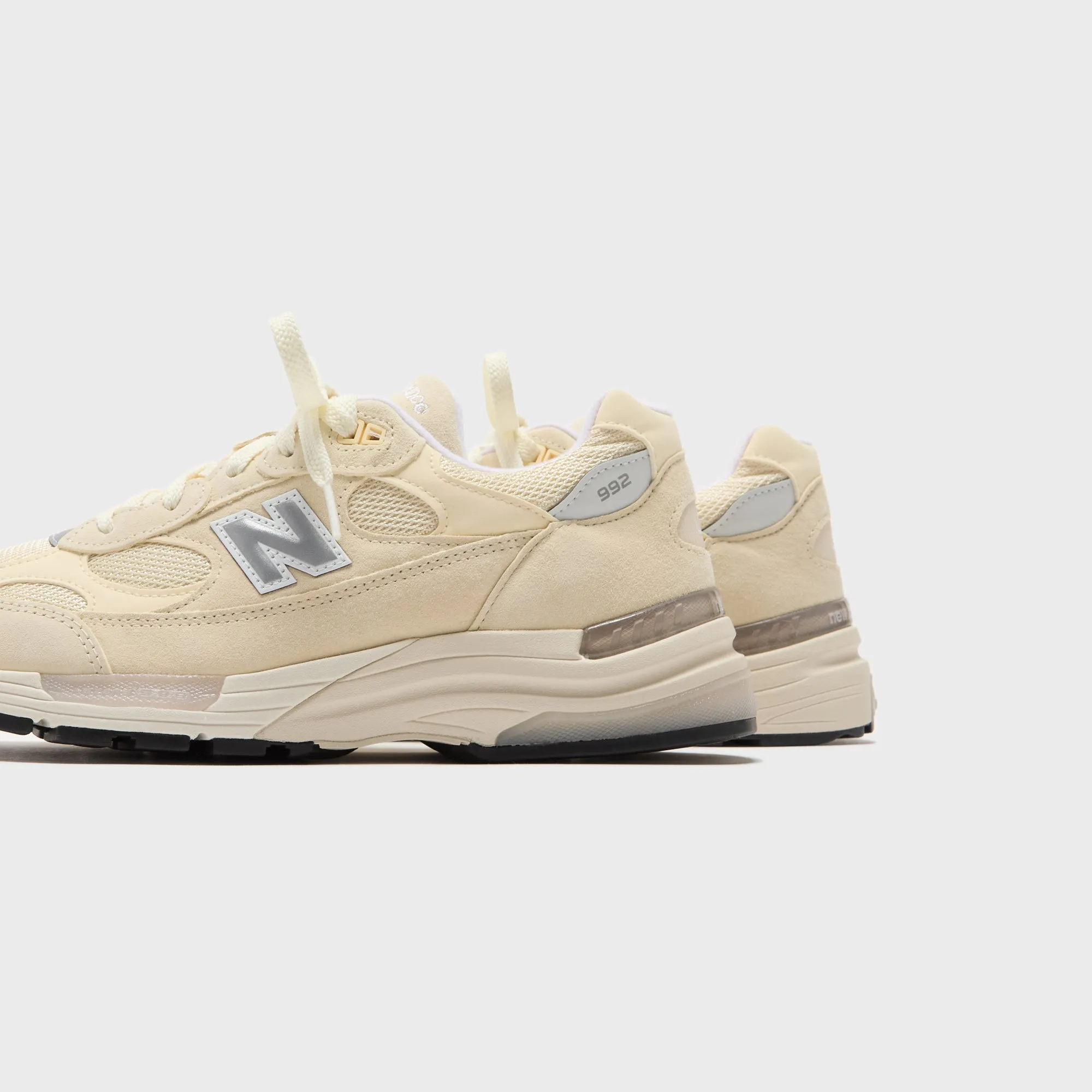 Anti-Slip Set Group Shock-Resistant Quality New Balance Made In Usa 992 - Calcium / Raw Cashew