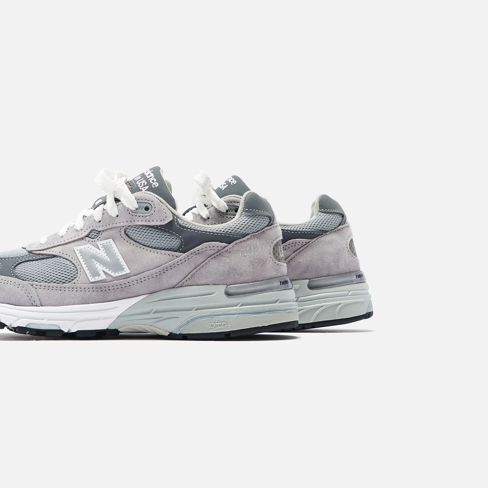 New Balance Made In Usa 993 - Grey / White Comfortable Ankle Support Style Supportive Waist