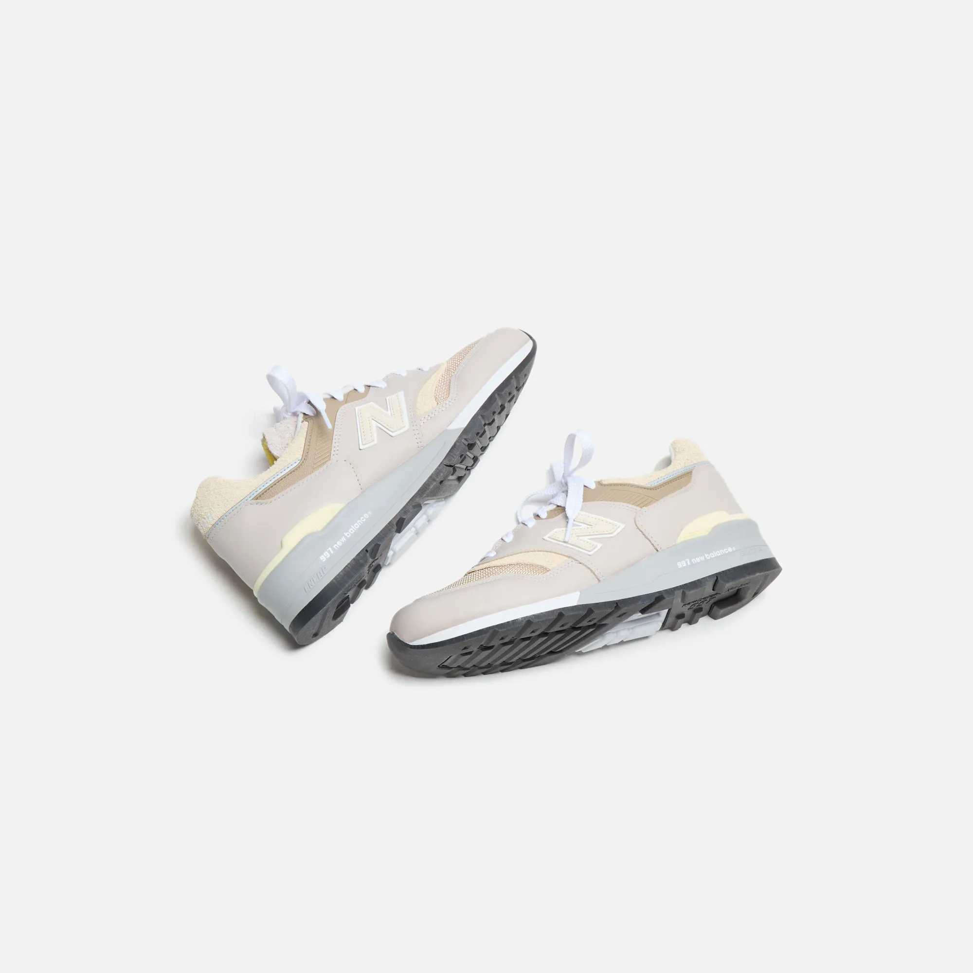 New Balance Made In Usa 997 - Moonrock / Driftwood Durable Uppers